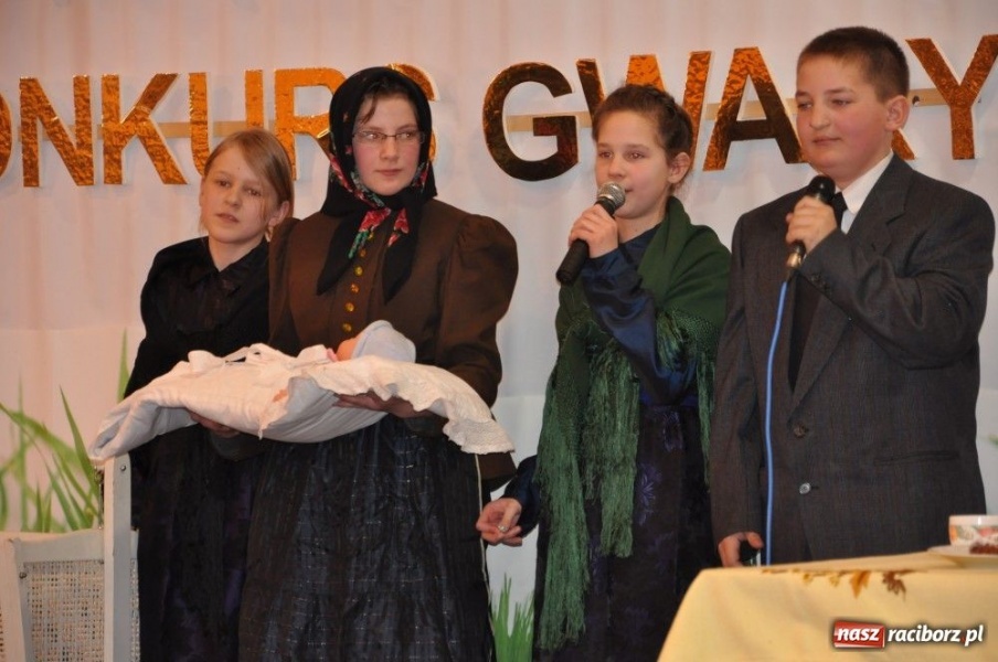 Zdjęcie w galerii na portalu naszraciborz.pl: W gwarze laskiej i z humorem wiadomości z regionu