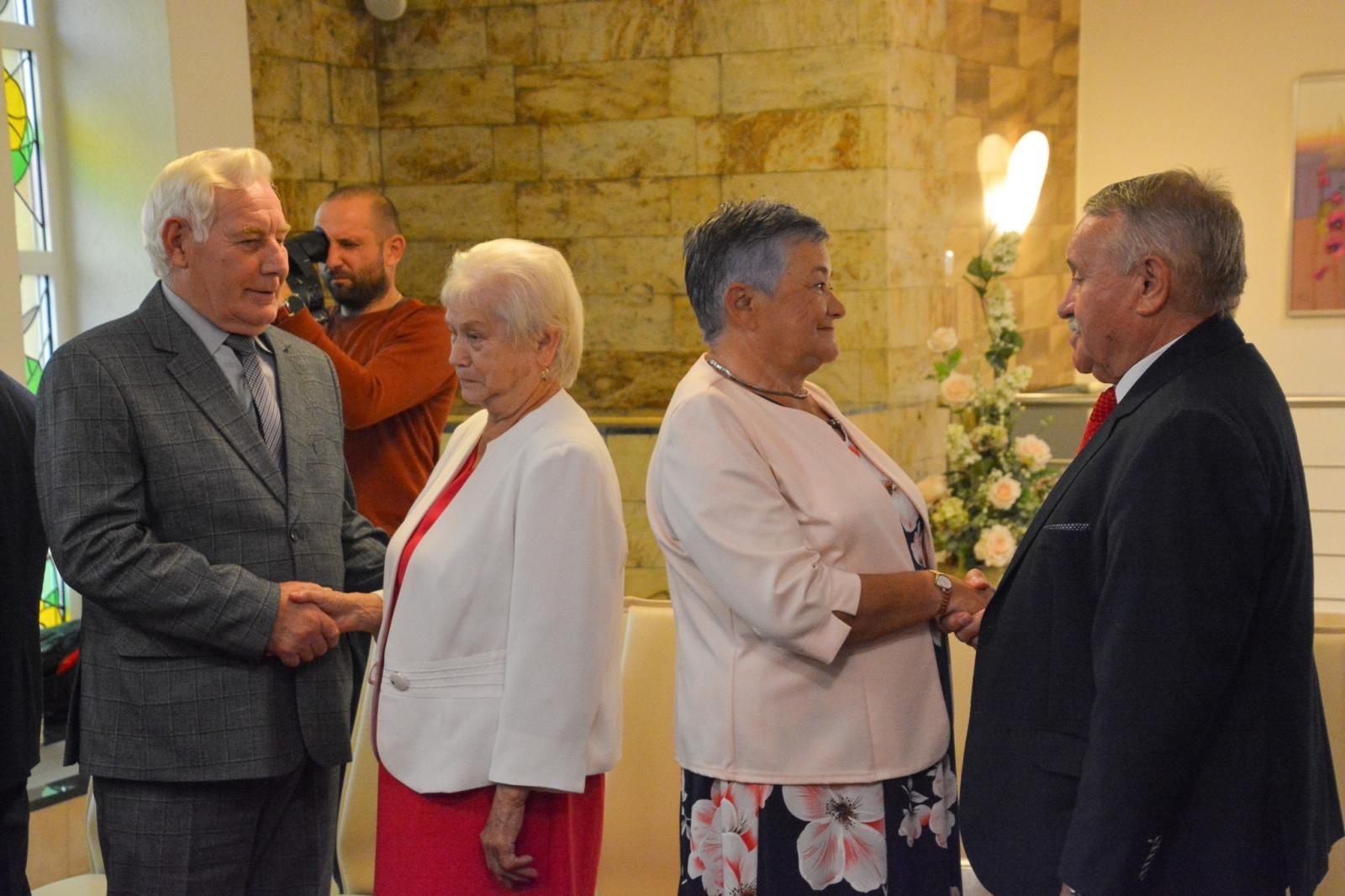 Zdjęcie w galerii na portalu naszraciborz.pl: Złote gody w Raciborzu. Osiem par z medalem prezydenta wiadomości z regionu