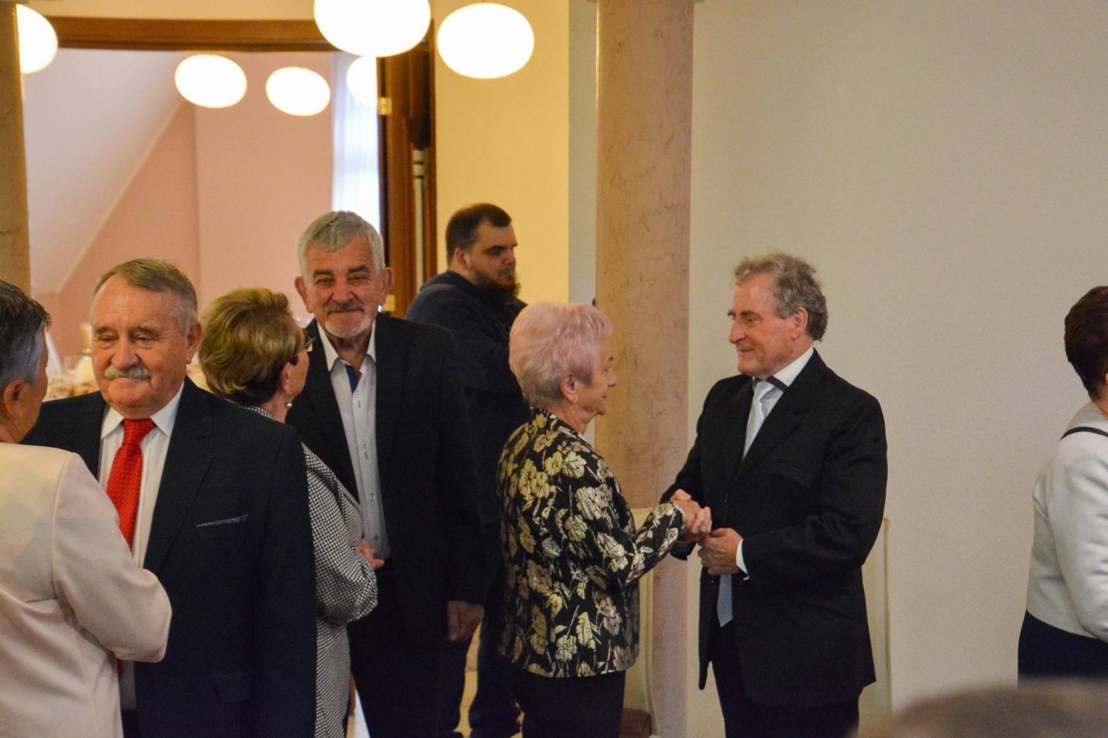 Zdjęcie w galerii na portalu naszraciborz.pl: Złote gody w Raciborzu. Osiem par z medalem prezydenta wiadomości z regionu