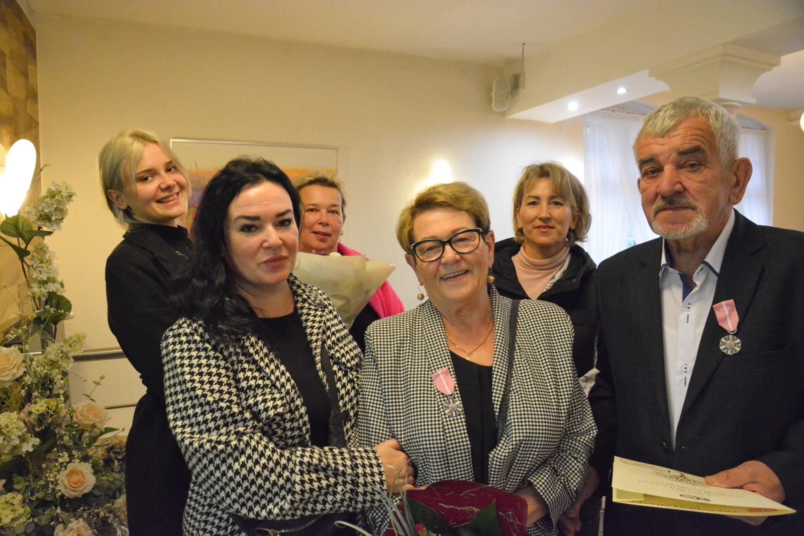 Zdjęcie w galerii na portalu naszraciborz.pl: Złote gody w Raciborzu. Osiem par z medalem prezydenta wiadomości z regionu