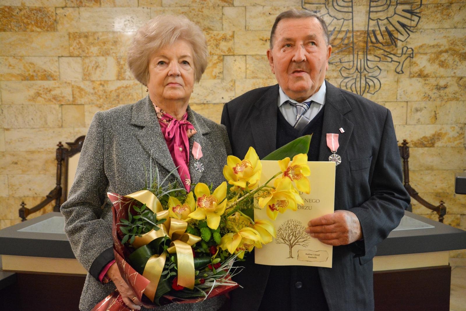 Zdjęcie w galerii na portalu naszraciborz.pl: Złote gody w Raciborzu. Osiem par z medalem prezydenta wiadomości z regionu