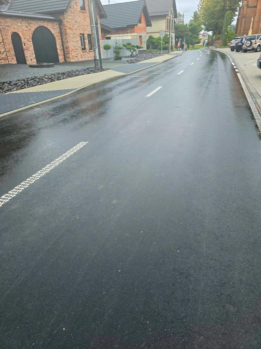 Zdjęcie w galerii na portalu naszraciborz.pl: Zmodernizowany odcinek drogi powiatowej Lekartów – Pietrowice Wielkie oficjalnie oddany do użytku wiadomości z regionu