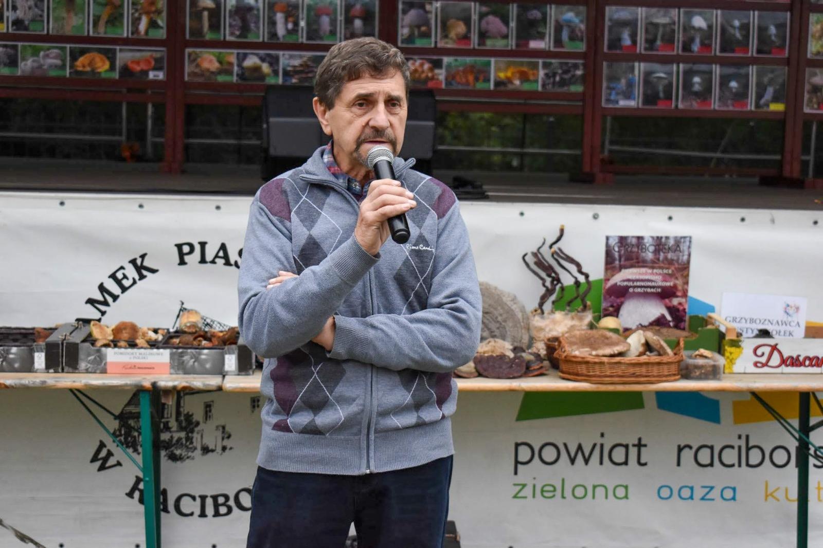 Zdjęcie w galerii na portalu naszraciborz.pl: Bezpieczne grzybobranie na Zamku Piastowskim: Frekwencja dopisała! wiadomości z regionu