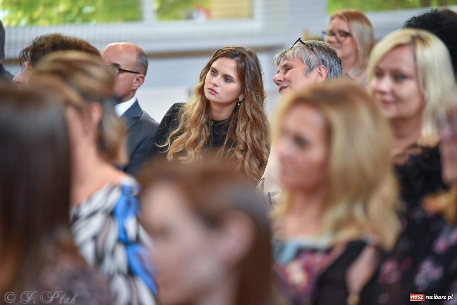 Zdjęcie w galerii na portalu naszraciborz.pl: Miejskie obchody Dnia Edukacji Narodowej [FOTO i WIDEO] wiadomości z regionu