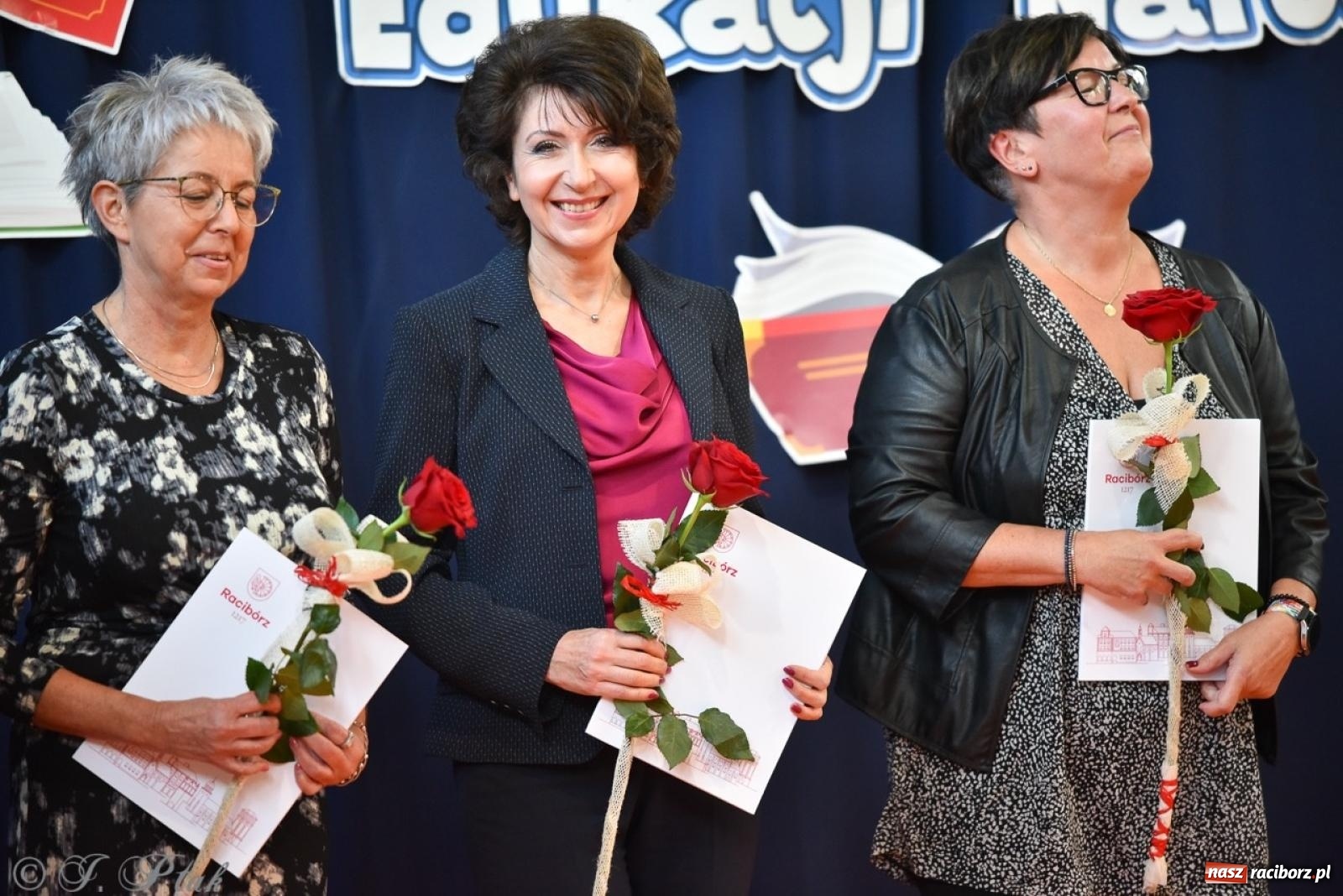 Zdjęcie w galerii na portalu naszraciborz.pl: Miejskie obchody Dnia Edukacji Narodowej [FOTO i WIDEO] wiadomości z regionu