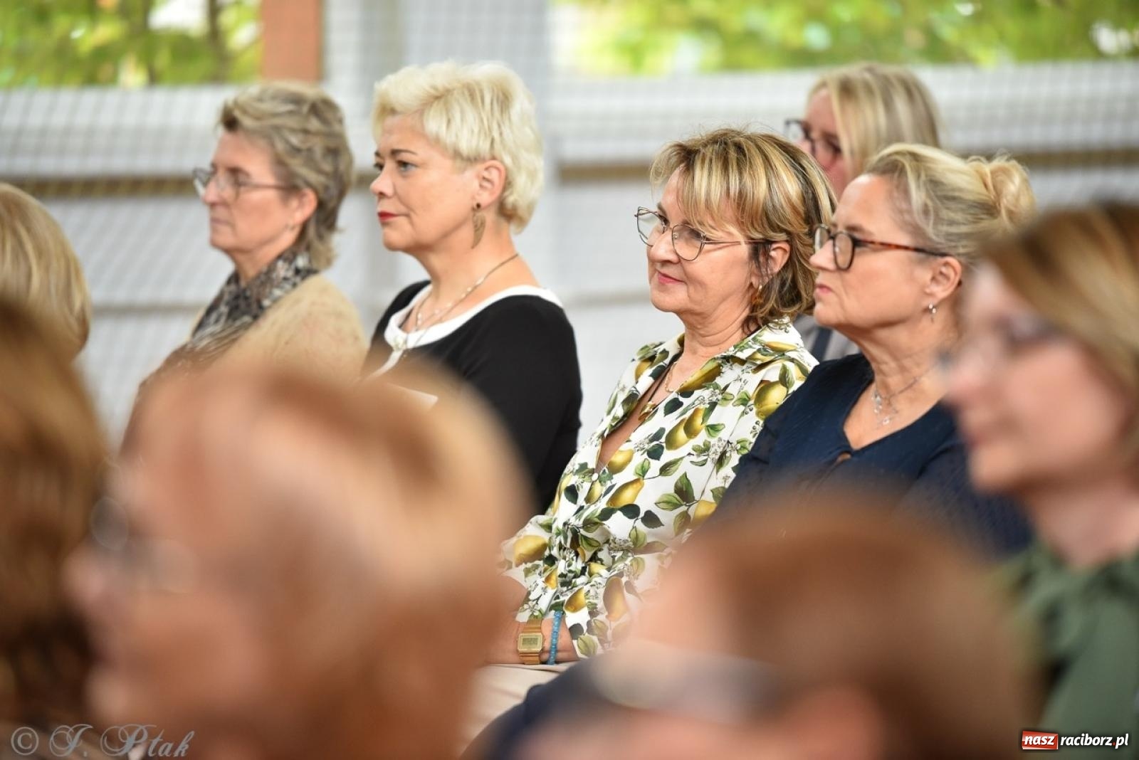 Zdjęcie w galerii na portalu naszraciborz.pl: Miejskie obchody Dnia Edukacji Narodowej [FOTO i WIDEO] wiadomości z regionu