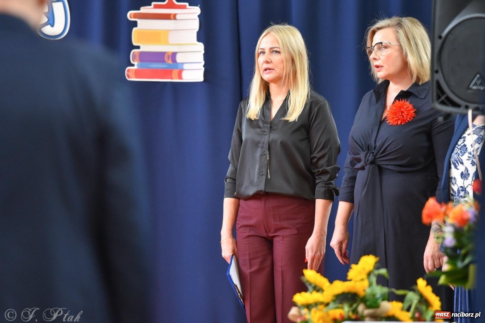 Zdjęcie w galerii na portalu naszraciborz.pl: Miejskie obchody Dnia Edukacji Narodowej [FOTO i WIDEO] wiadomości z regionu