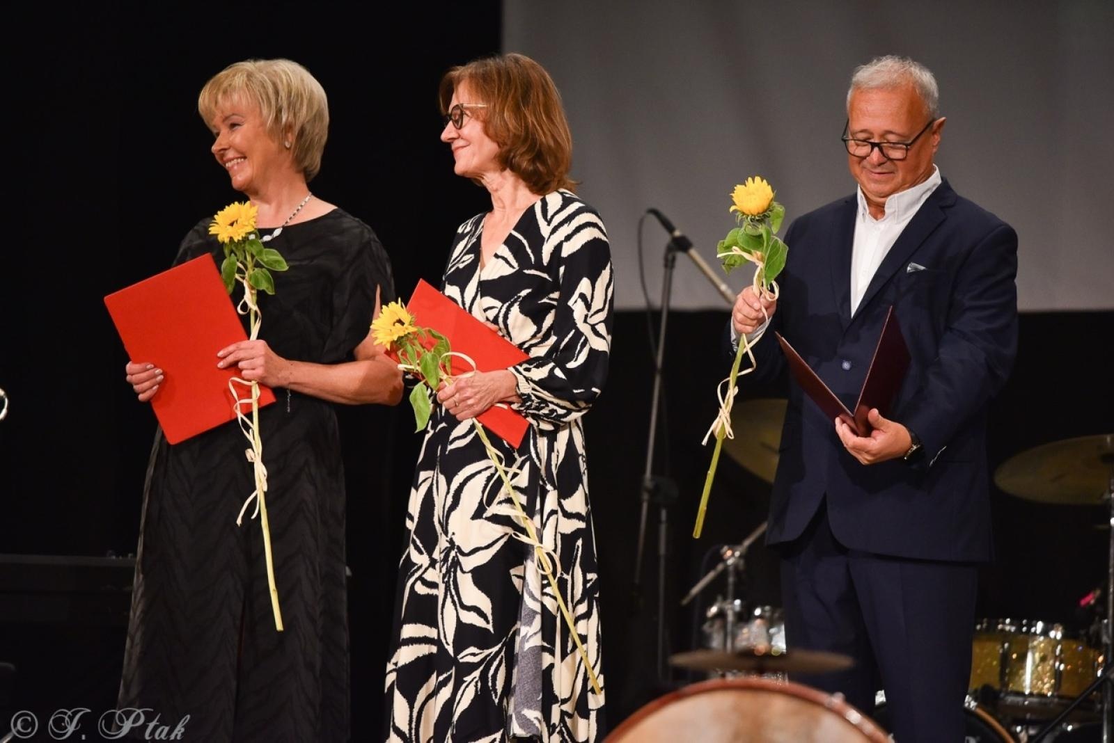 Zdjęcie w galerii na portalu naszraciborz.pl: Głosy dla hospicjum: koncert dobroczynny na rzecz Hospicjum św. Józefa w Raciborzu [FOTO i WIDEO] wiadomości z regionu