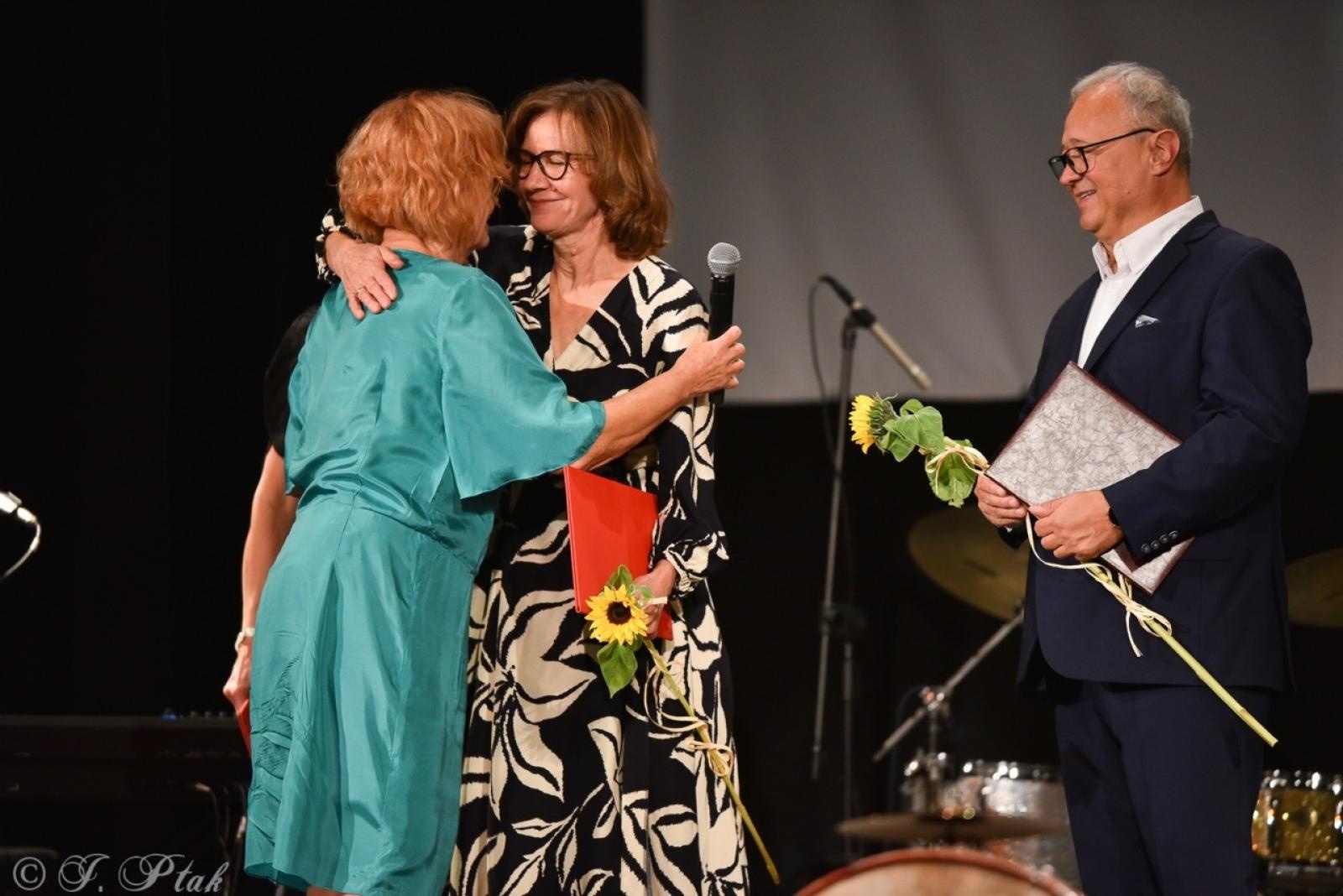 Zdjęcie w galerii na portalu naszraciborz.pl: Głosy dla hospicjum: koncert dobroczynny na rzecz Hospicjum św. Józefa w Raciborzu [FOTO i WIDEO] wiadomości z regionu