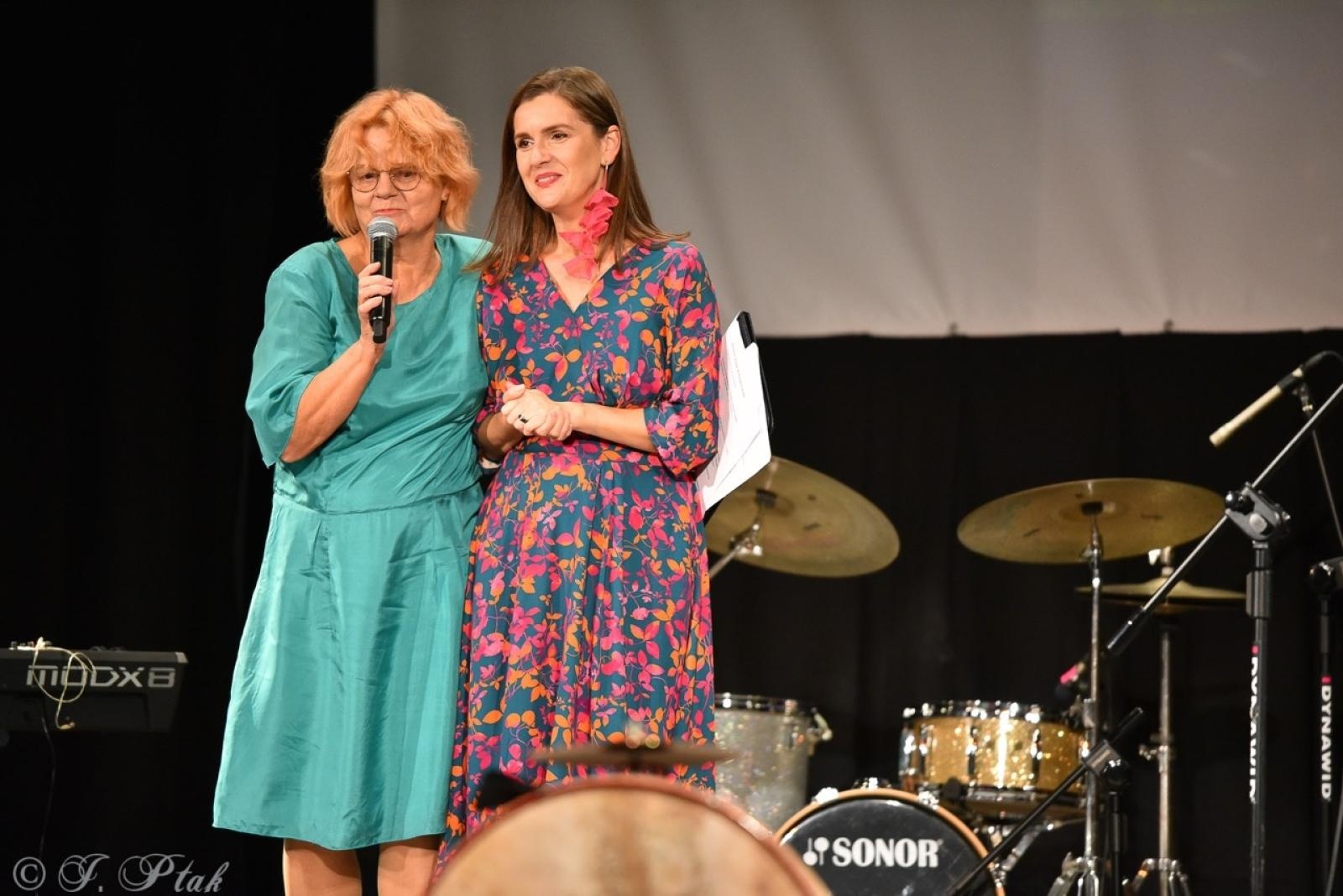 Zdjęcie w galerii na portalu naszraciborz.pl: Głosy dla hospicjum: koncert dobroczynny na rzecz Hospicjum św. Józefa w Raciborzu [FOTO i WIDEO] wiadomości z regionu