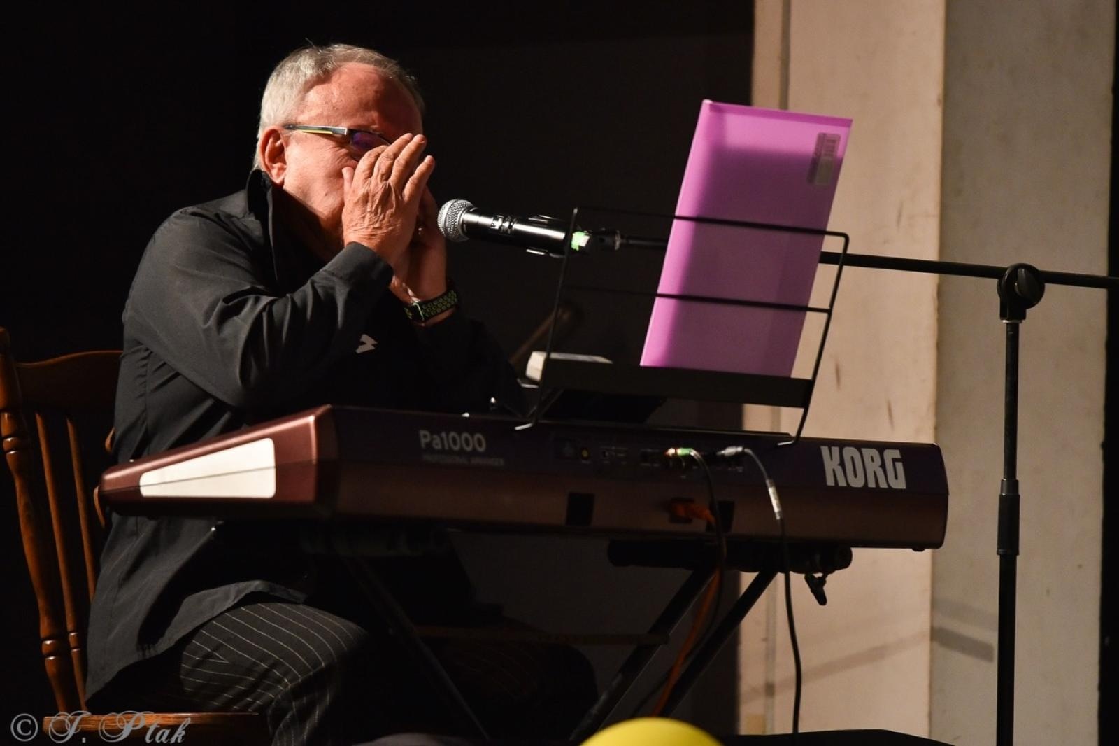 Zdjęcie w galerii na portalu naszraciborz.pl: Głosy dla hospicjum: koncert dobroczynny na rzecz Hospicjum św. Józefa w Raciborzu [FOTO i WIDEO] wiadomości z regionu