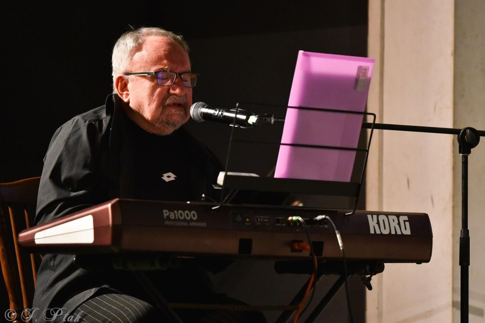 Zdjęcie w galerii na portalu naszraciborz.pl: Głosy dla hospicjum: koncert dobroczynny na rzecz Hospicjum św. Józefa w Raciborzu [FOTO i WIDEO] wiadomości z regionu