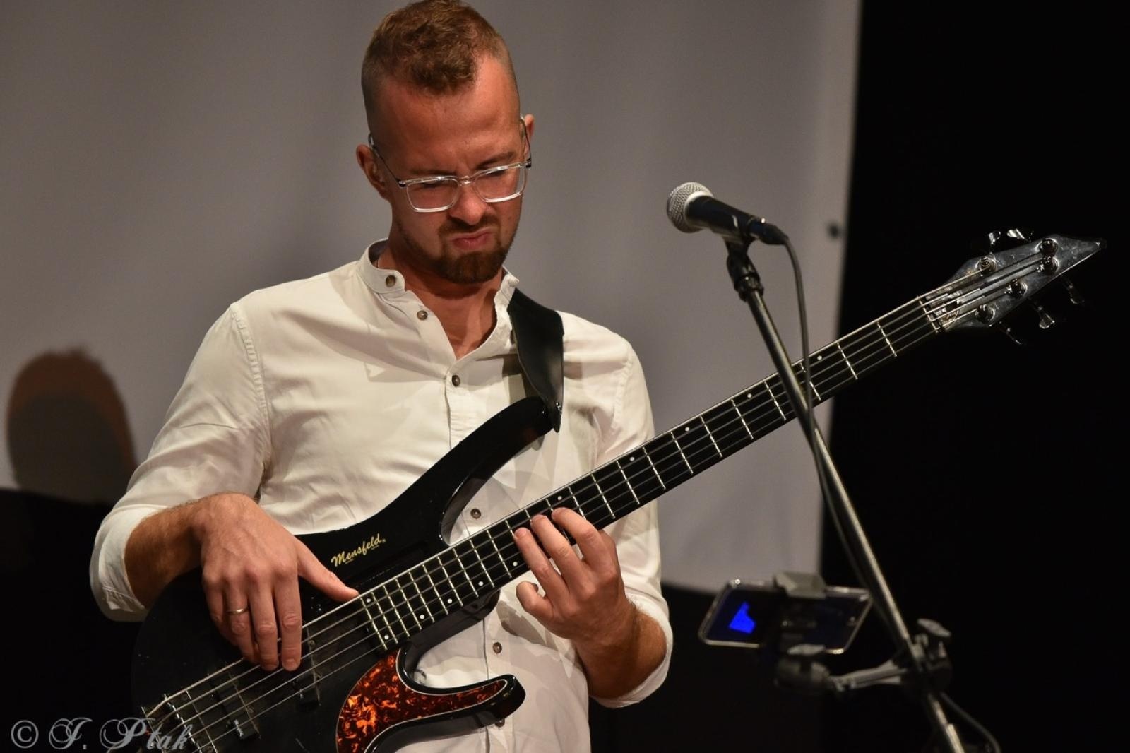 Zdjęcie w galerii na portalu naszraciborz.pl: Głosy dla hospicjum: koncert dobroczynny na rzecz Hospicjum św. Józefa w Raciborzu [FOTO i WIDEO] wiadomości z regionu