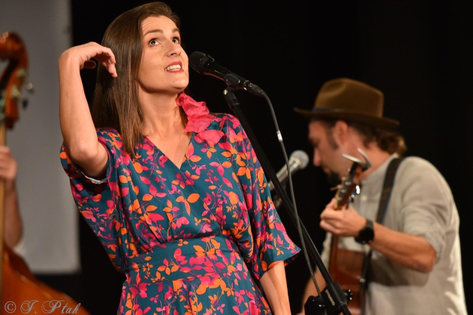 Zdjęcie w galerii na portalu naszraciborz.pl: Głosy dla hospicjum: koncert dobroczynny na rzecz Hospicjum św. Józefa w Raciborzu [FOTO i WIDEO] wiadomości z regionu