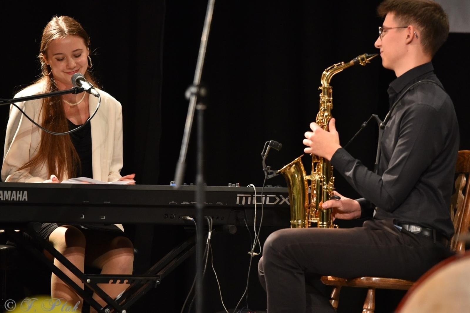 Zdjęcie w galerii na portalu naszraciborz.pl: Głosy dla hospicjum: koncert dobroczynny na rzecz Hospicjum św. Józefa w Raciborzu [FOTO i WIDEO] wiadomości z regionu