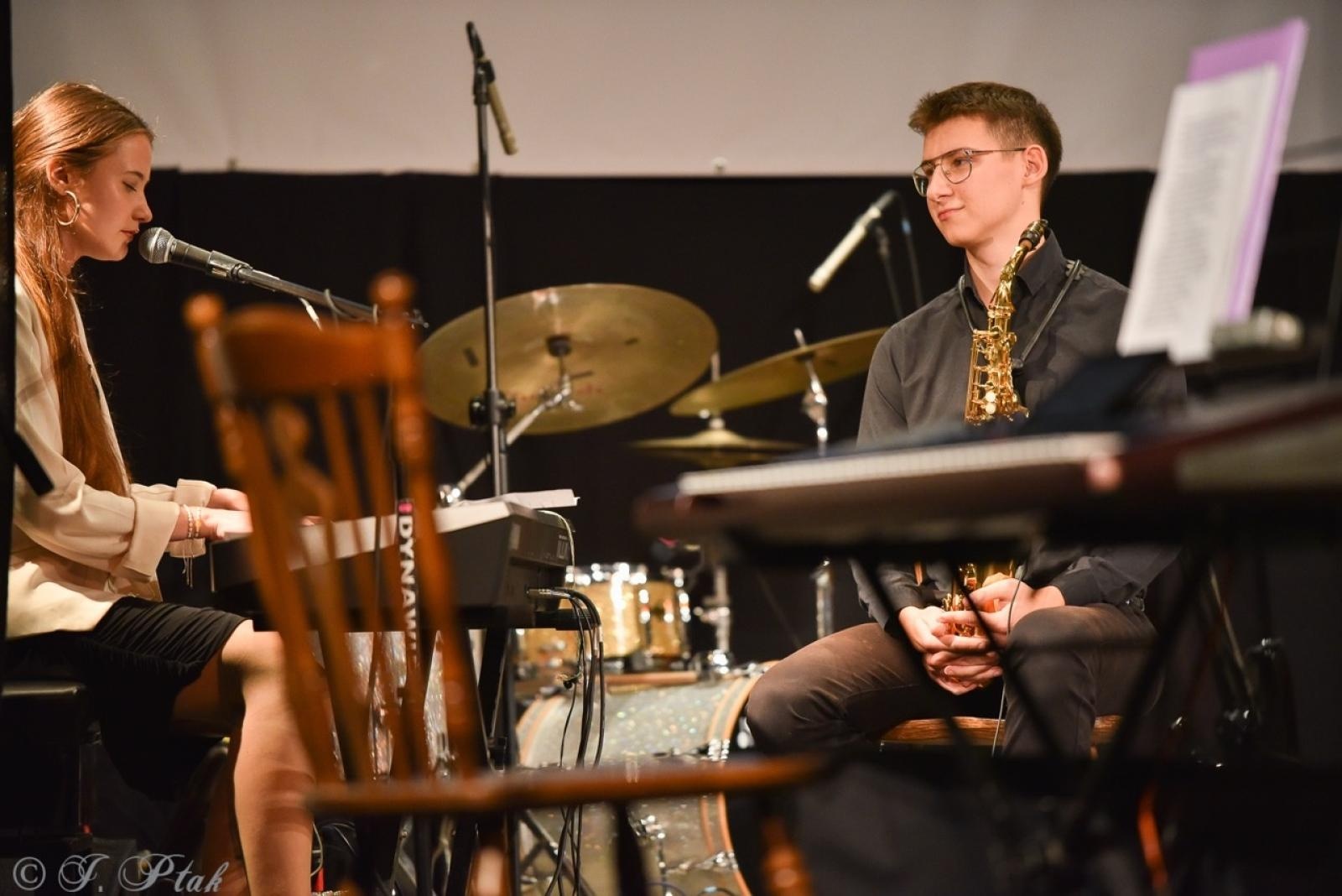 Zdjęcie w galerii na portalu naszraciborz.pl: Głosy dla hospicjum: koncert dobroczynny na rzecz Hospicjum św. Józefa w Raciborzu [FOTO i WIDEO] wiadomości z regionu