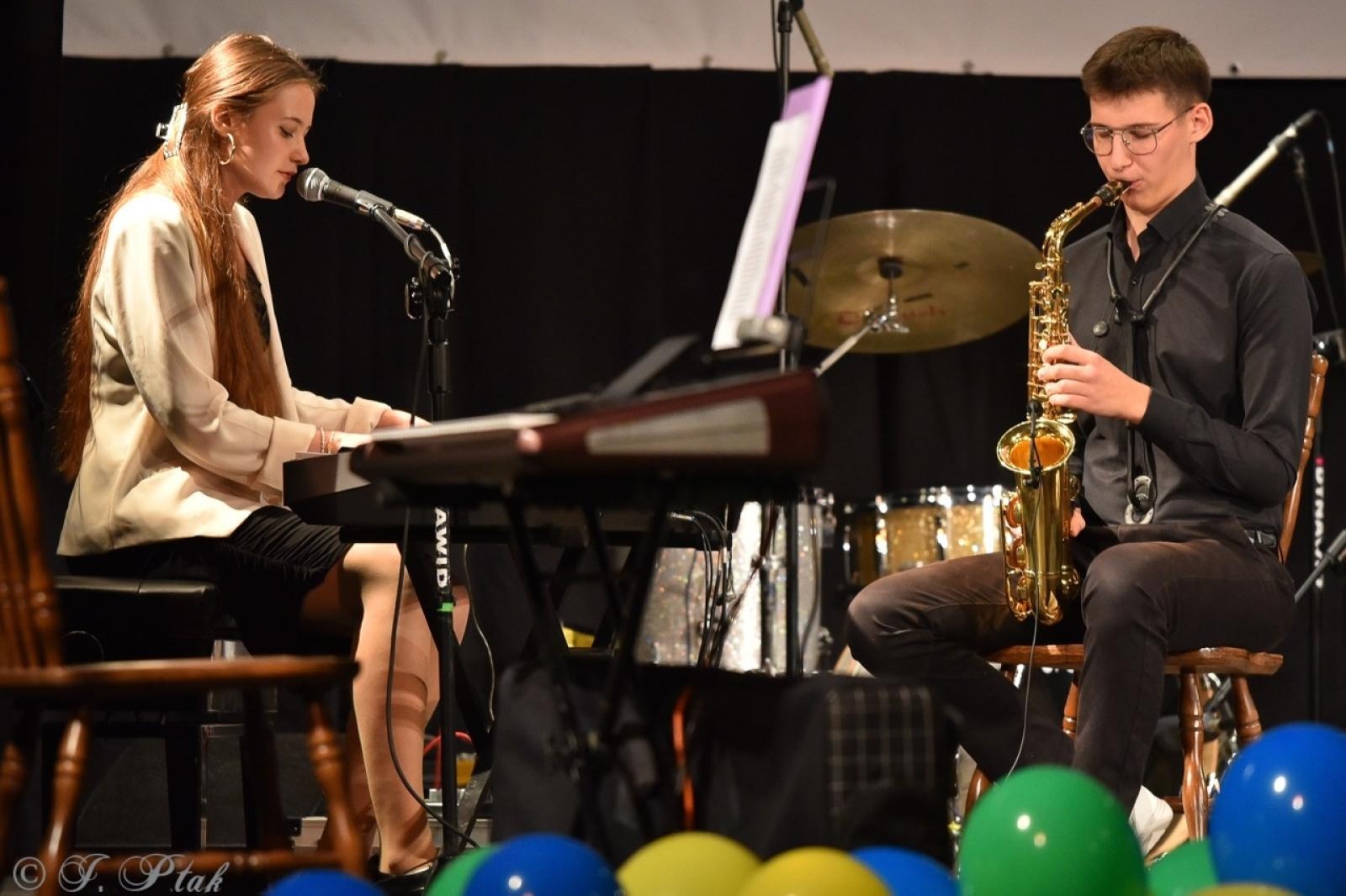 Zdjęcie w galerii na portalu naszraciborz.pl: Głosy dla hospicjum: koncert dobroczynny na rzecz Hospicjum św. Józefa w Raciborzu [FOTO i WIDEO] wiadomości z regionu