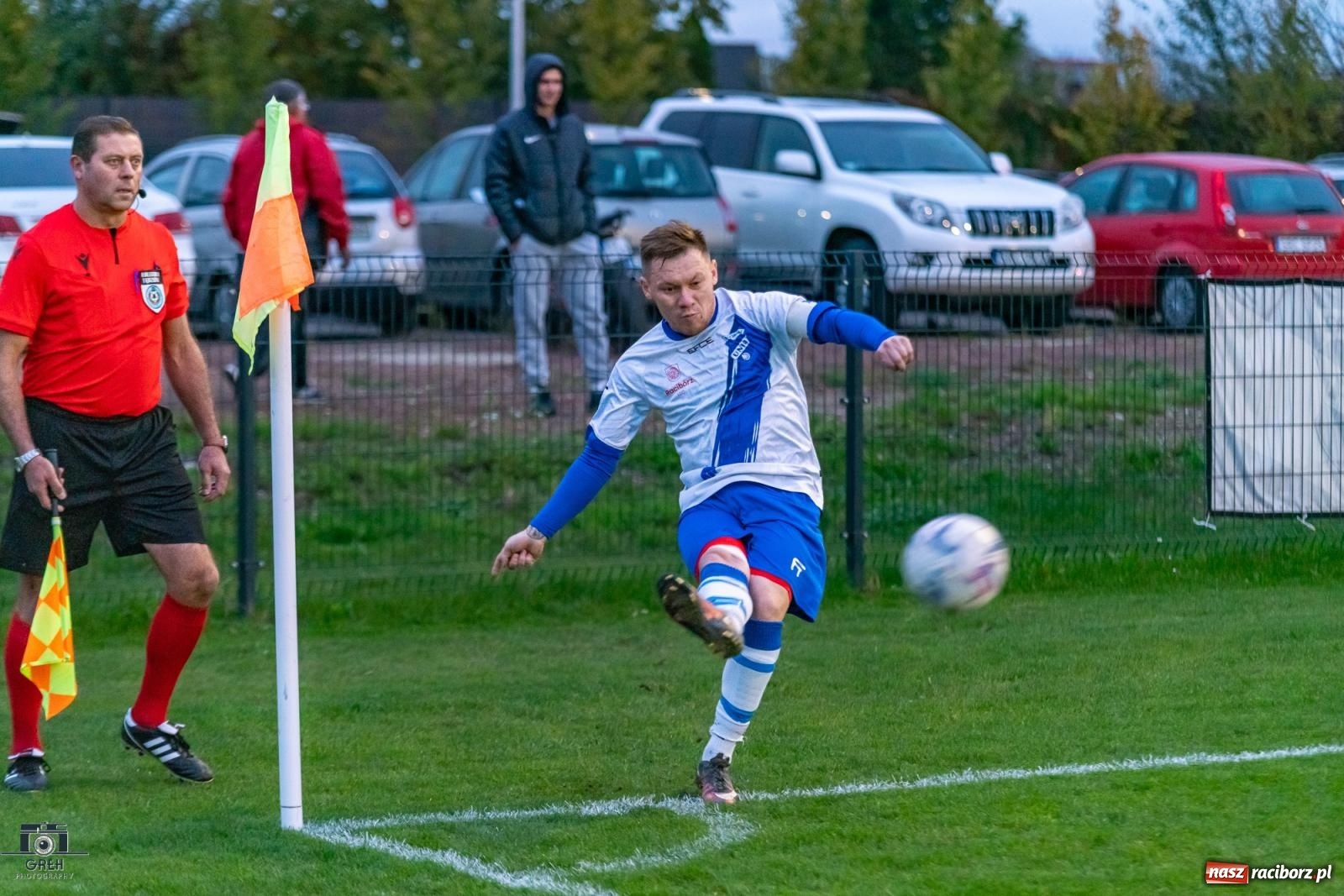 Zdjęcie w galerii na portalu naszraciborz.pl: Historyczny wieczór przy Srebrnej. Unia Racibórz triumfuje w świetle reflektorów [FOTO] wiadomości z regionu