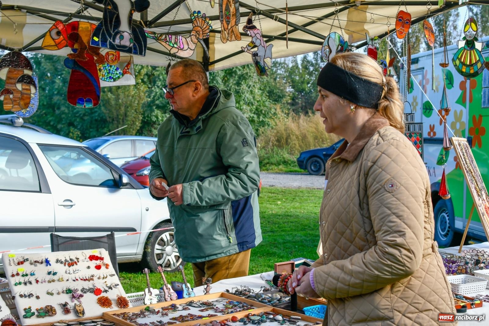 Zdjęcie w galerii na portalu naszraciborz.pl: Spichlerz w Sławikowie pełen przysmaków, kwiatów i rękodzieła wiadomości z regionu