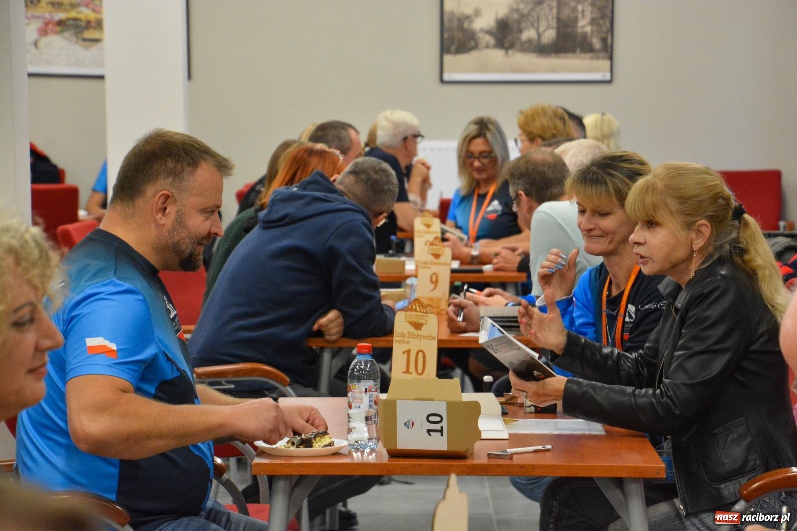 Zdjęcie w galerii na portalu naszraciborz.pl: Klub Zdobywców Korony Gór Polski zawitał na raciborski zamek [FOTO i WIDEO] wiadomości z regionu