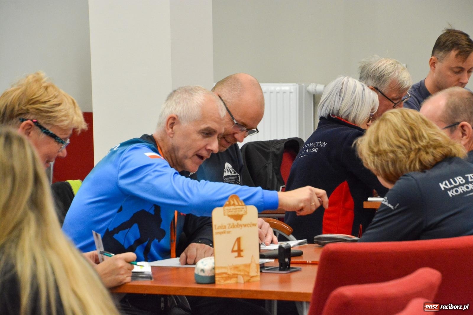 Zdjęcie w galerii na portalu naszraciborz.pl: Klub Zdobywców Korony Gór Polski zawitał na raciborski zamek [FOTO i WIDEO] wiadomości z regionu