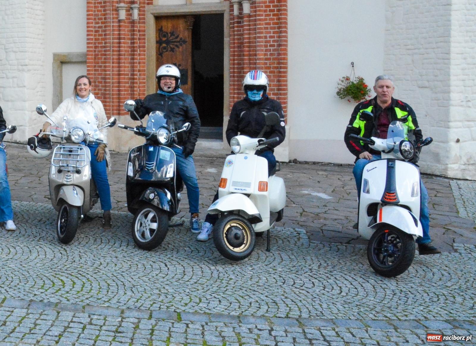 Zdjęcie w galerii na portalu naszraciborz.pl: Klub Zdobywców Korony Gór Polski zawitał na raciborski zamek [FOTO i WIDEO] wiadomości z regionu