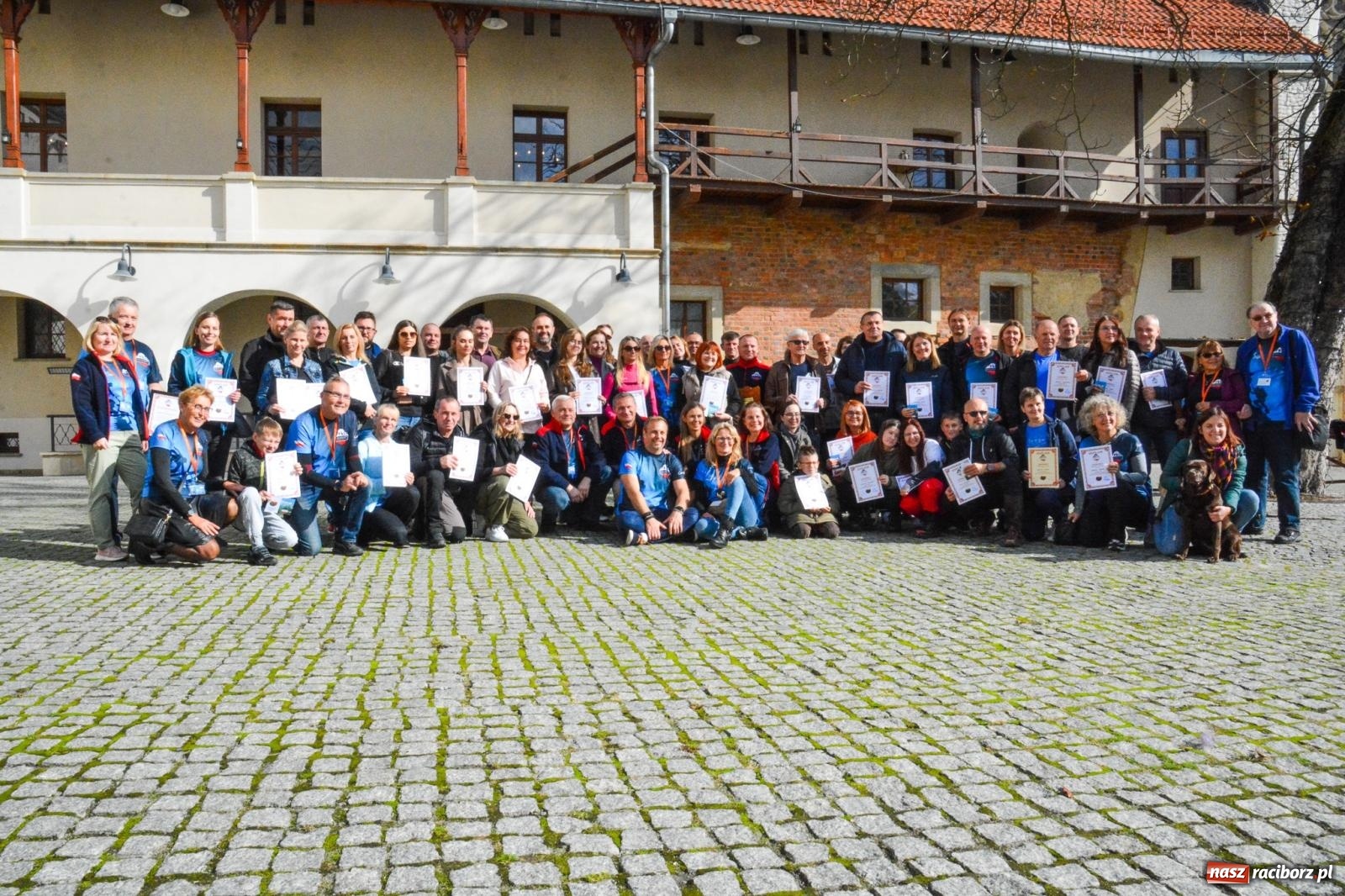 Zdjęcie w galerii na portalu naszraciborz.pl: Klub Zdobywców Korony Gór Polski zawitał na raciborski zamek [FOTO i WIDEO] wiadomości z regionu