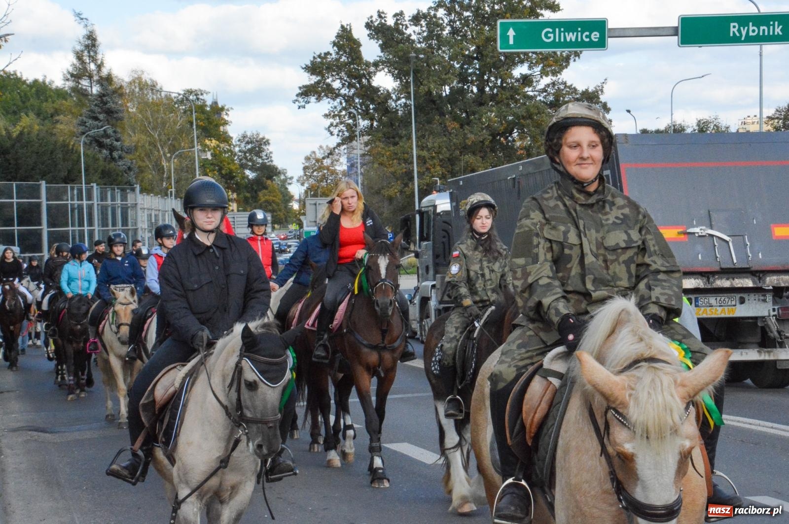 Zdjęcie w galerii na portalu naszraciborz.pl: Charytatywny Hubertus na Ostrogu [FOTO i WIDEO] wiadomości z regionu