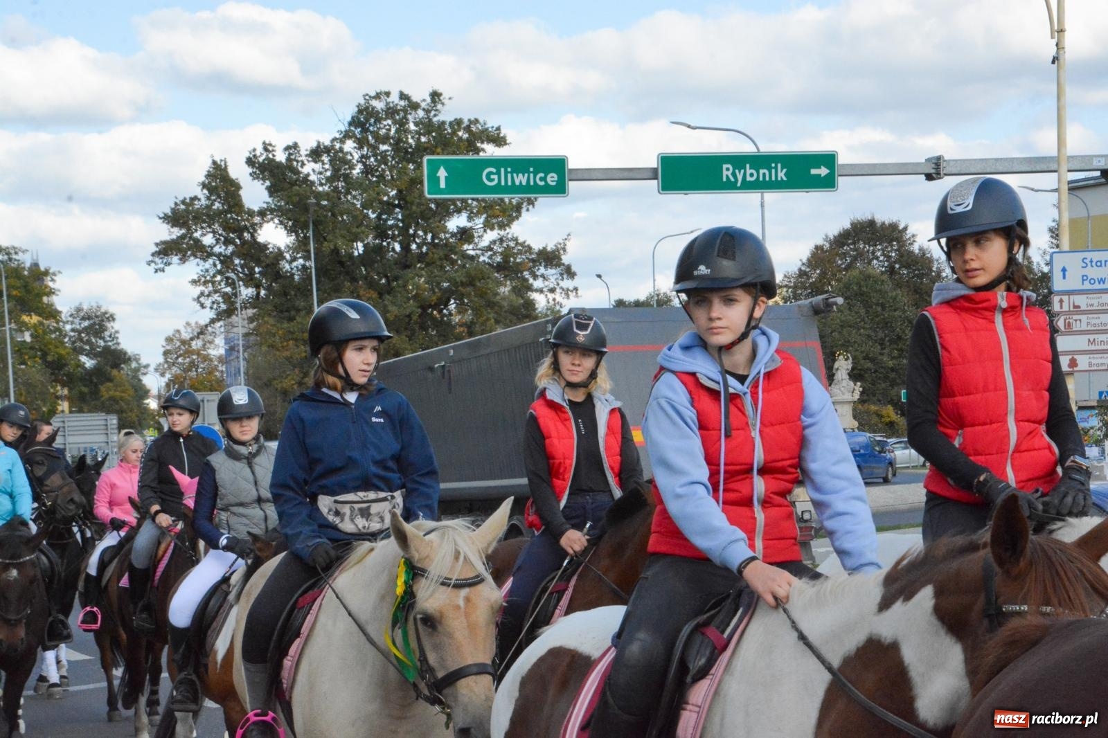 Zdjęcie w galerii na portalu naszraciborz.pl: Charytatywny Hubertus na Ostrogu [FOTO i WIDEO] wiadomości z regionu