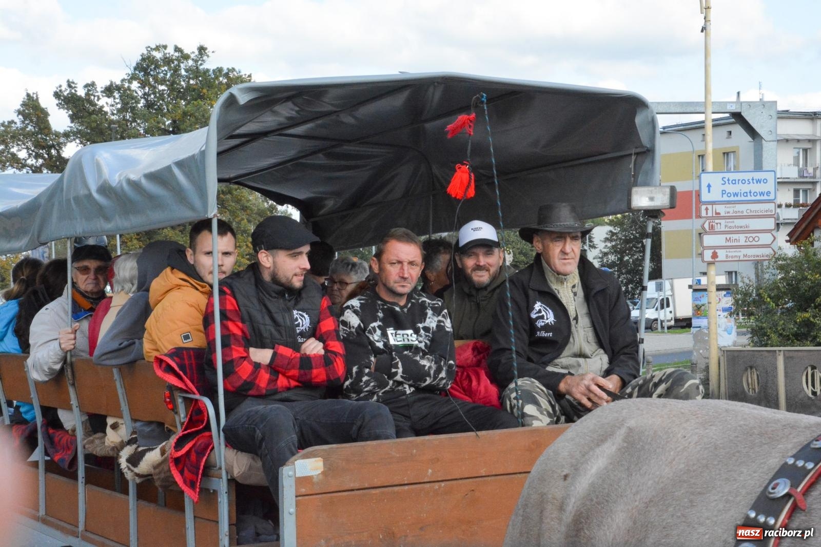 Zdjęcie w galerii na portalu naszraciborz.pl: Charytatywny Hubertus na Ostrogu [FOTO i WIDEO] wiadomości z regionu