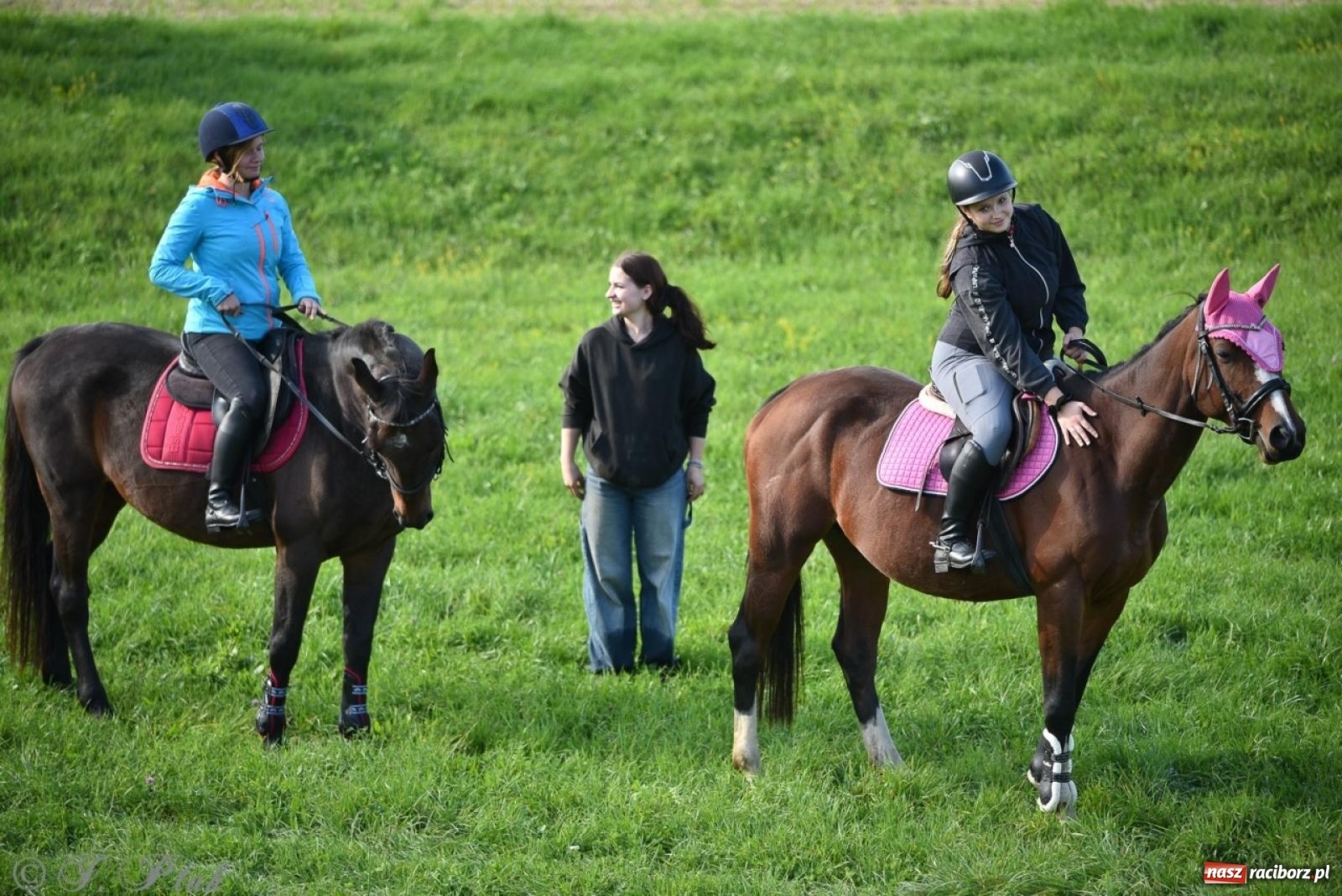 Zdjęcie w galerii na portalu naszraciborz.pl: Hubertus na Huzarskiej na bis – nie tylko tradycja, ale i pomoc dla Amelki [FOTO] wiadomości z regionu