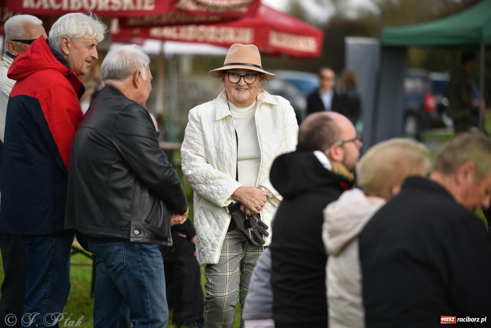 Zdjęcie w galerii na portalu naszraciborz.pl: Hubertus na Huzarskiej na bis – nie tylko tradycja, ale i pomoc dla Amelki [FOTO] wiadomości z regionu