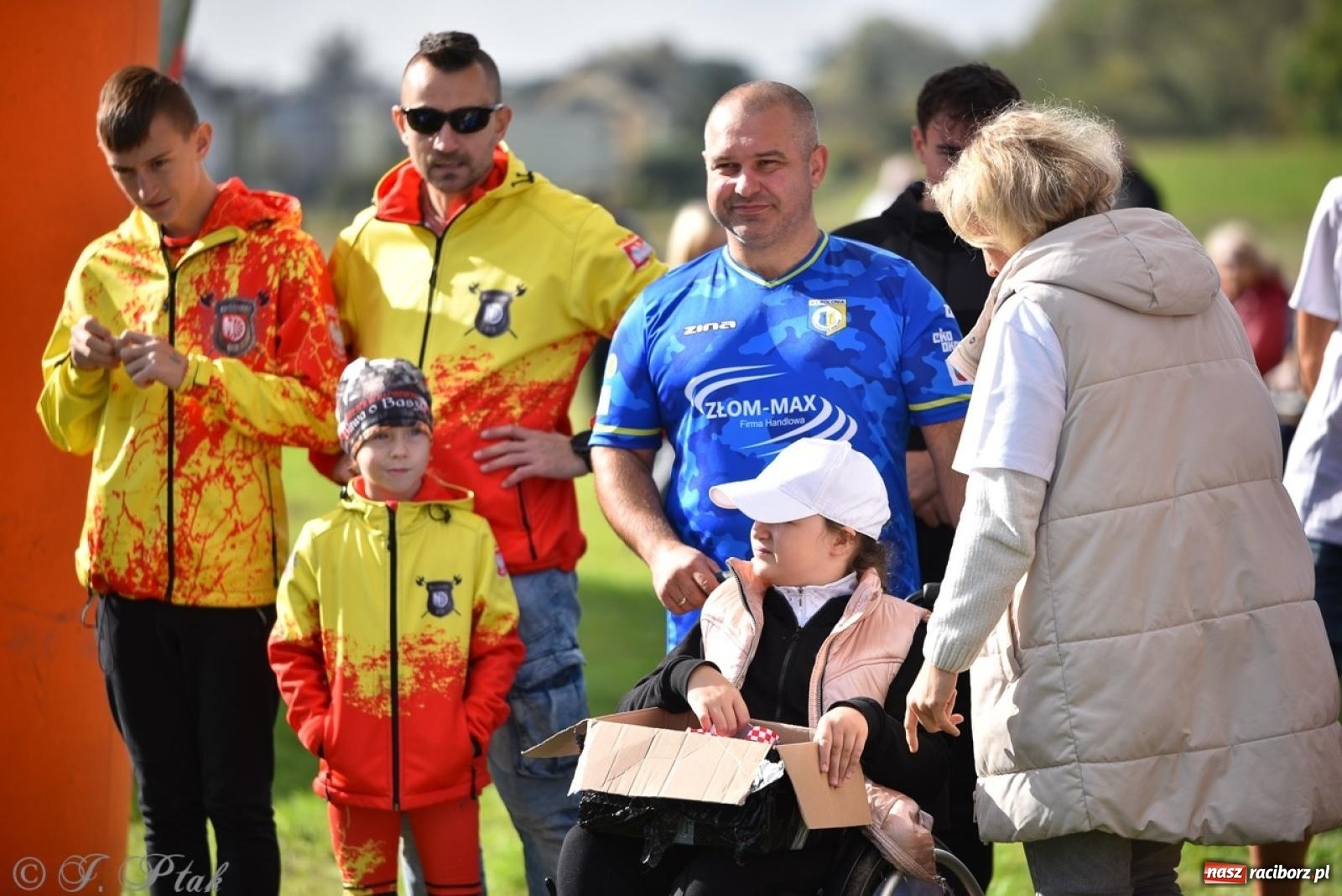 Zdjęcie w galerii na portalu naszraciborz.pl: Hubertus na Huzarskiej na bis – nie tylko tradycja, ale i pomoc dla Amelki [FOTO] wiadomości z regionu