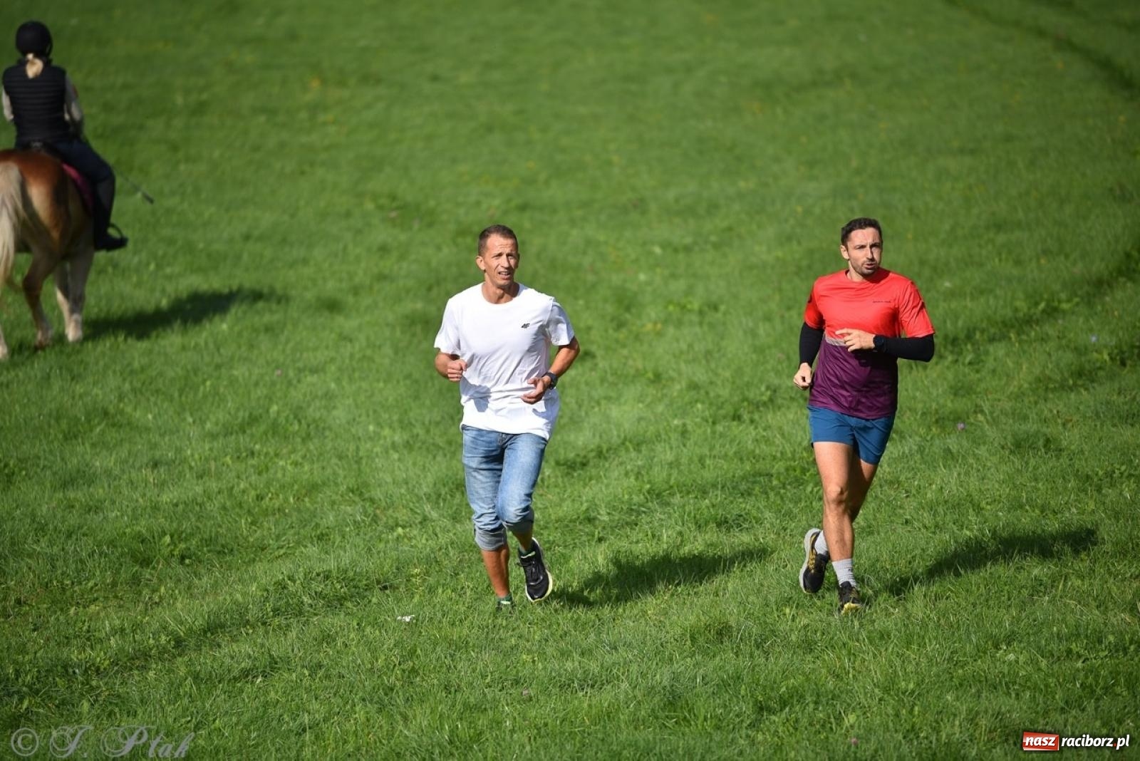 Zdjęcie w galerii na portalu naszraciborz.pl: Hubertus na Huzarskiej na bis – nie tylko tradycja, ale i pomoc dla Amelki [FOTO] wiadomości z regionu