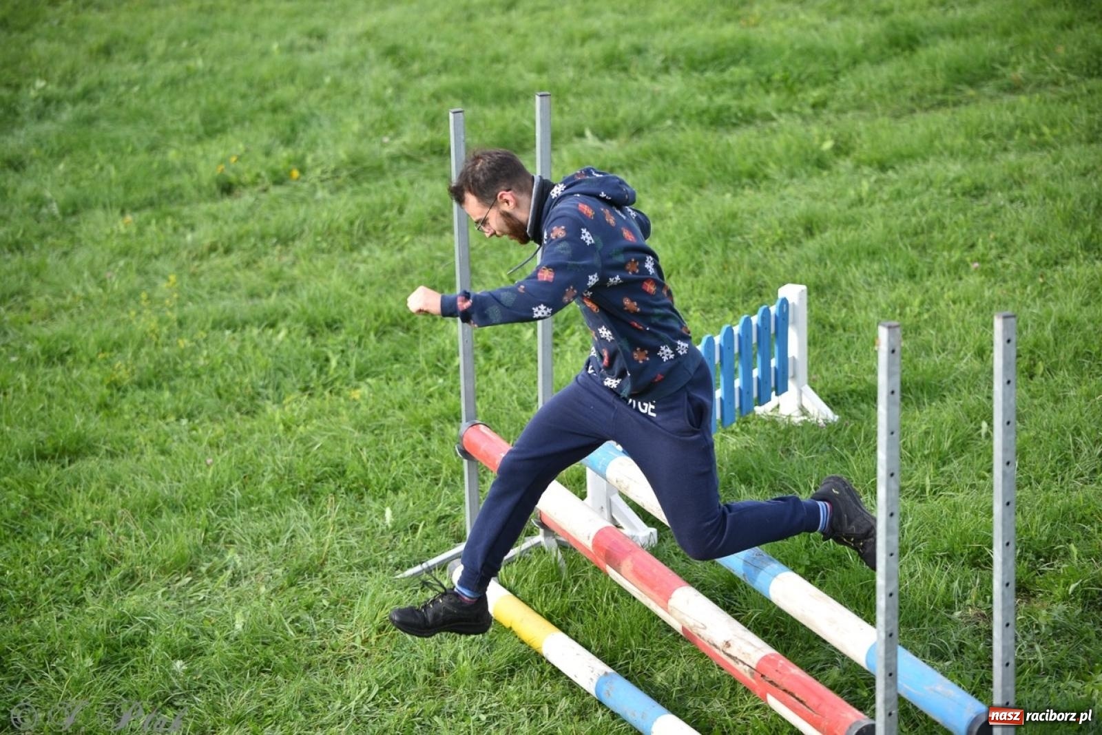 Zdjęcie w galerii na portalu naszraciborz.pl: Hubertus na Huzarskiej na bis – nie tylko tradycja, ale i pomoc dla Amelki [FOTO] wiadomości z regionu