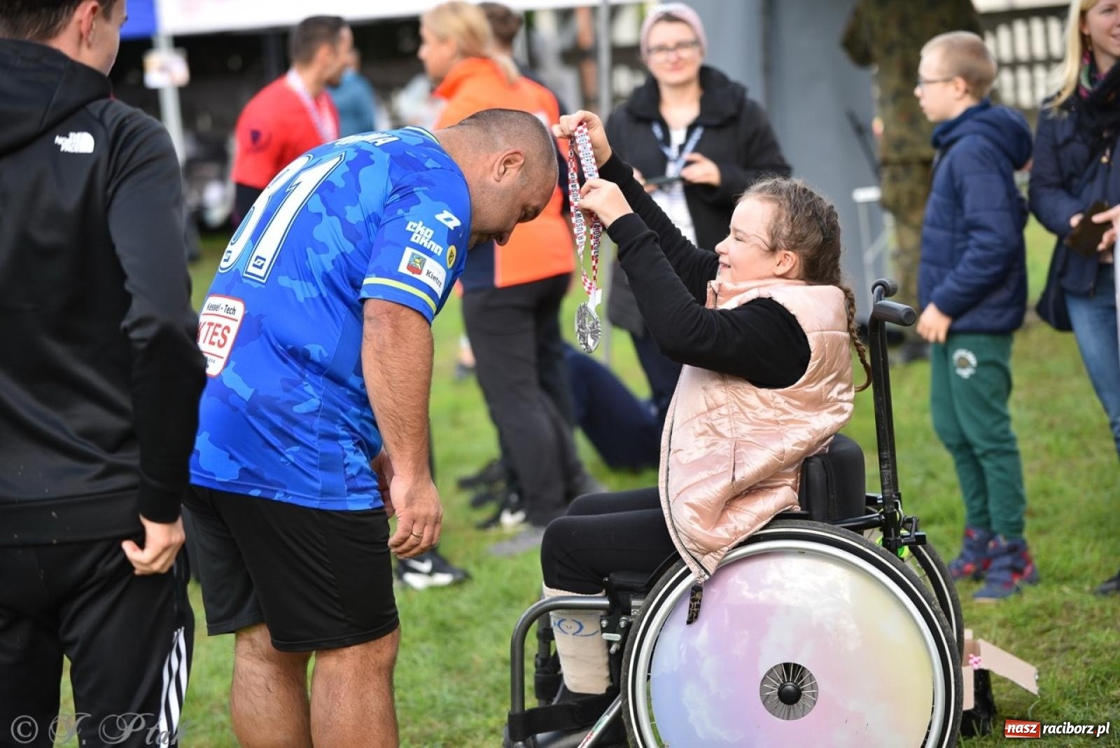 Zdjęcie w galerii na portalu naszraciborz.pl: Hubertus na Huzarskiej na bis – nie tylko tradycja, ale i pomoc dla Amelki [FOTO] wiadomości z regionu