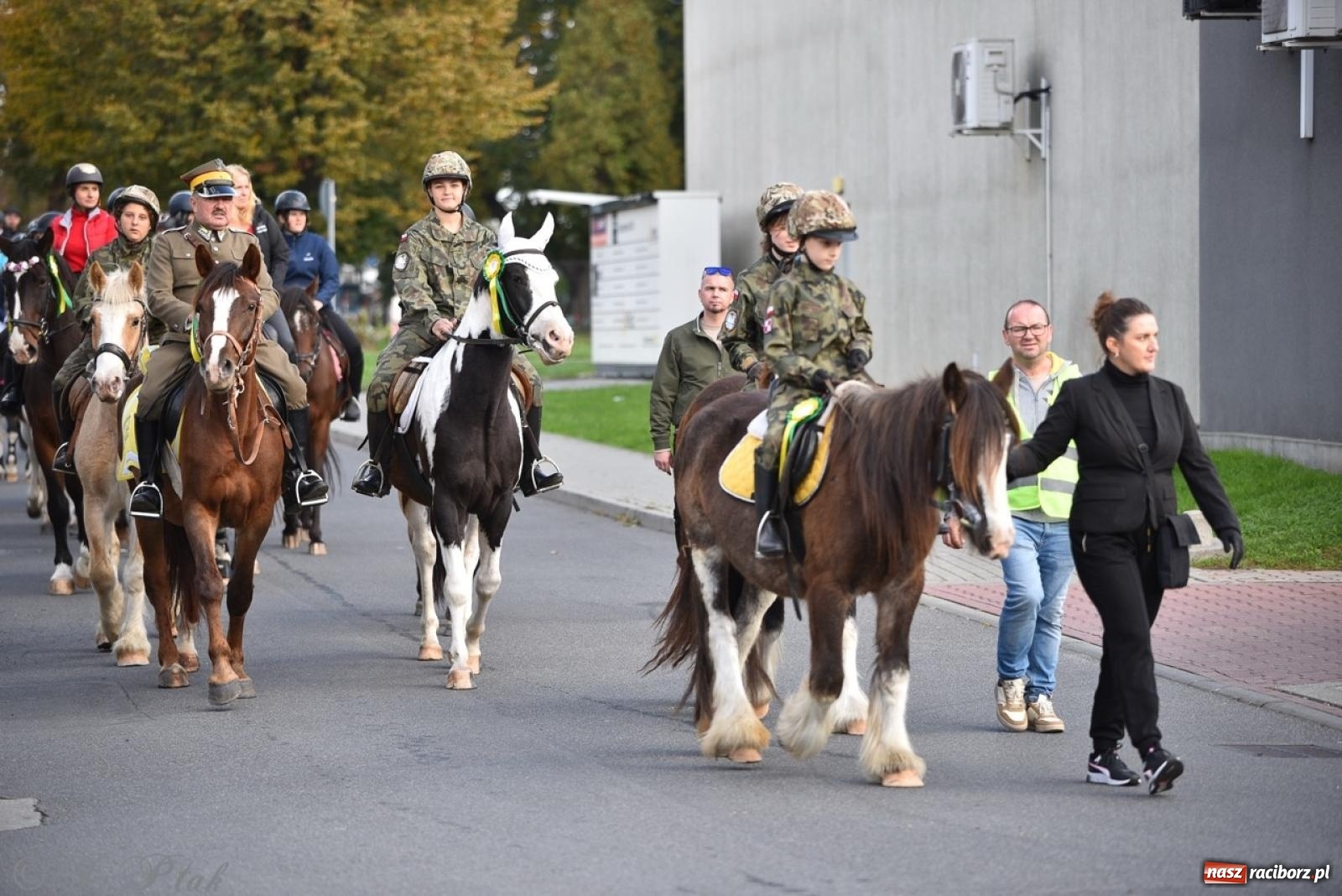 Zdjęcie w galerii na portalu naszraciborz.pl: Hubertus na Huzarskiej na bis – nie tylko tradycja, ale i pomoc dla Amelki [FOTO] wiadomości z regionu