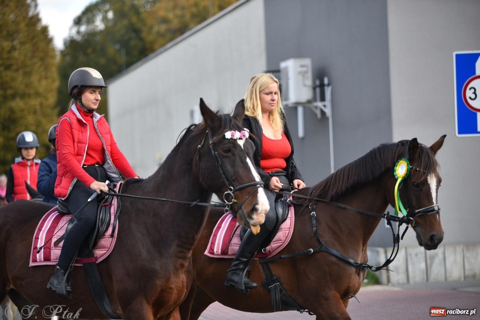 Zdjęcie w galerii na portalu naszraciborz.pl: Hubertus na Huzarskiej na bis – nie tylko tradycja, ale i pomoc dla Amelki [FOTO] wiadomości z regionu