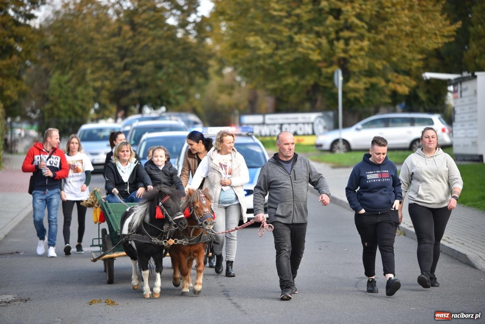 Zdjęcie w galerii na portalu naszraciborz.pl: Hubertus na Huzarskiej na bis – nie tylko tradycja, ale i pomoc dla Amelki [FOTO] wiadomości z regionu