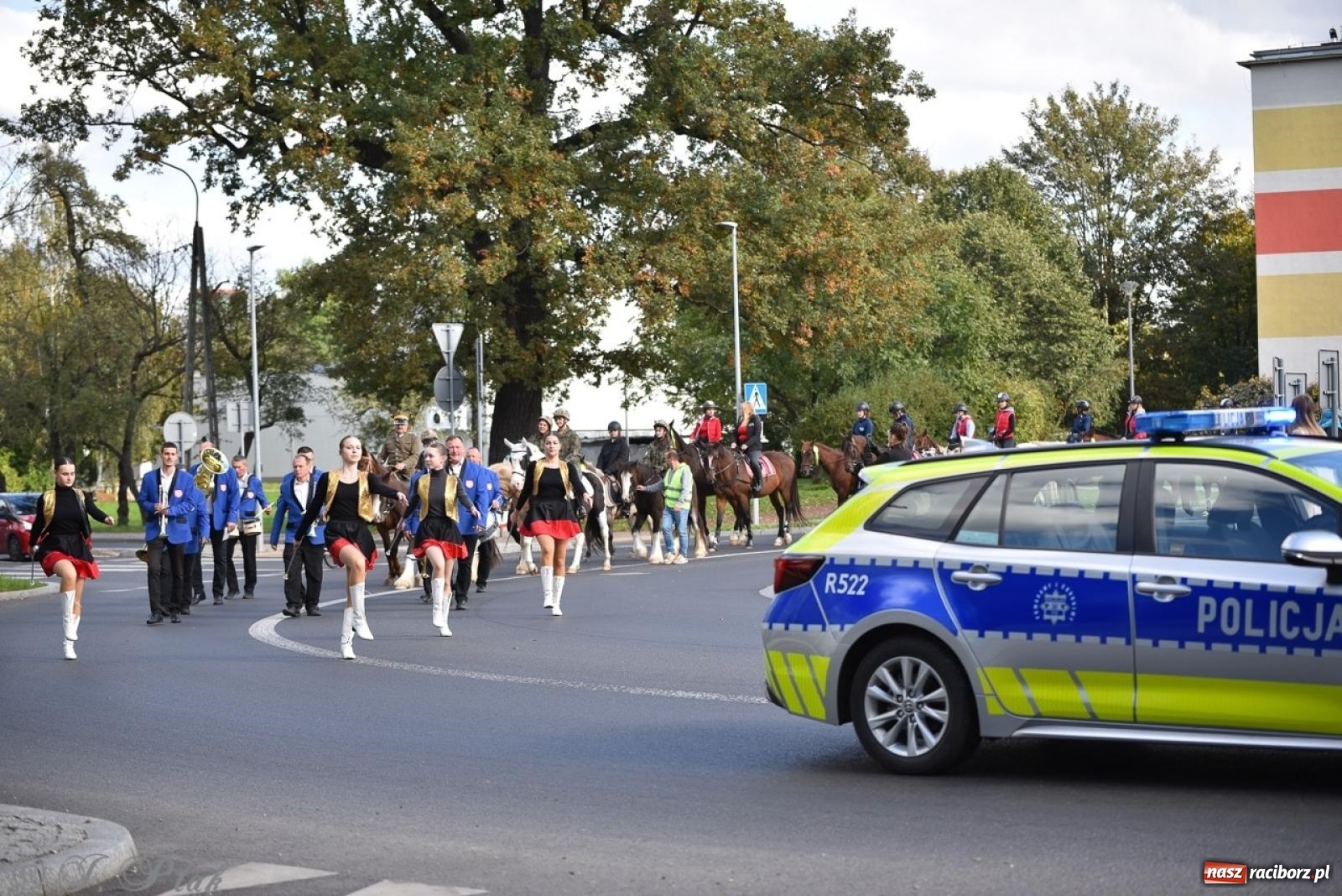 Zdjęcie w galerii na portalu naszraciborz.pl: Hubertus na Huzarskiej na bis – nie tylko tradycja, ale i pomoc dla Amelki [FOTO] wiadomości z regionu