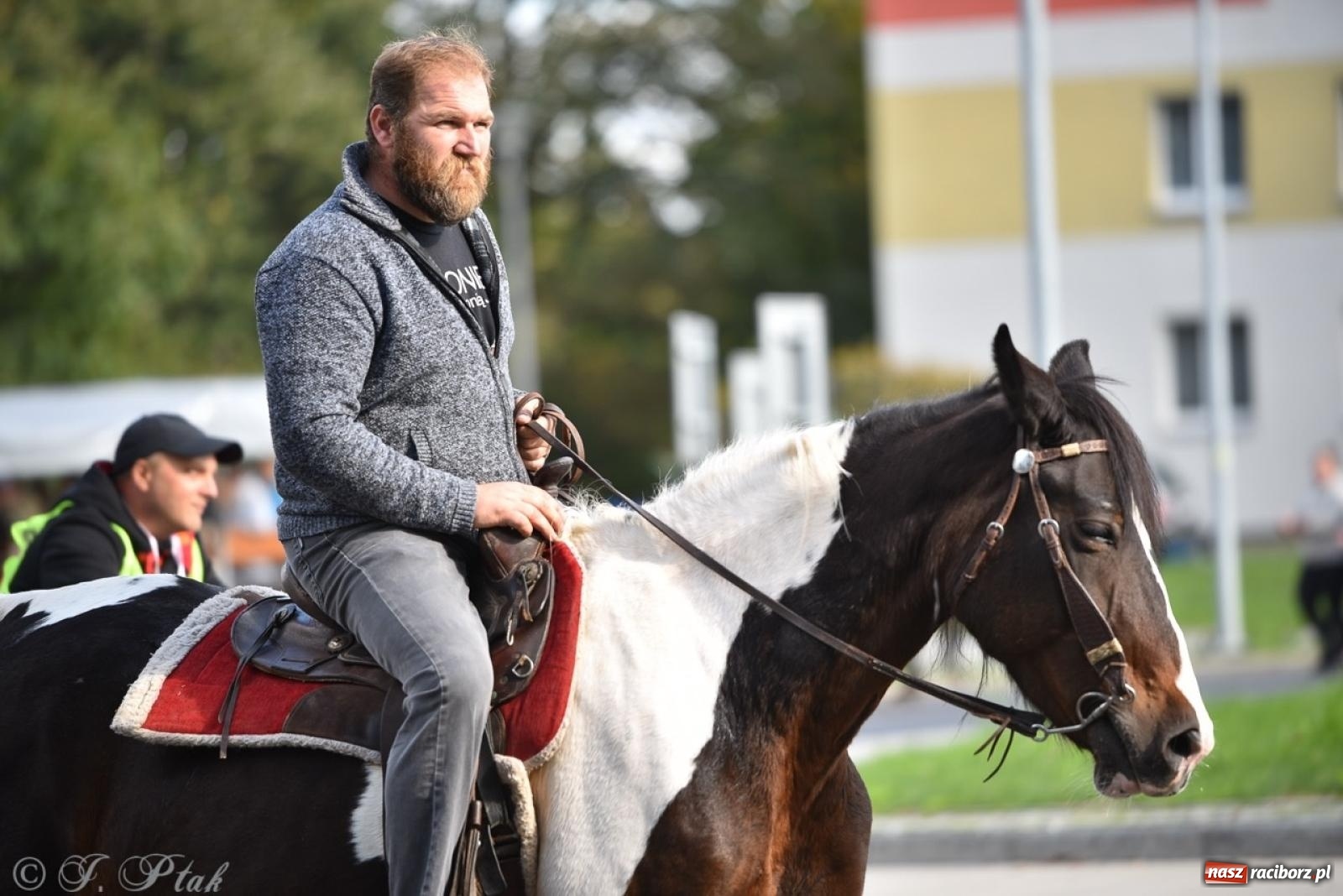Zdjęcie w galerii na portalu naszraciborz.pl: Hubertus na Huzarskiej na bis – nie tylko tradycja, ale i pomoc dla Amelki [FOTO] wiadomości z regionu