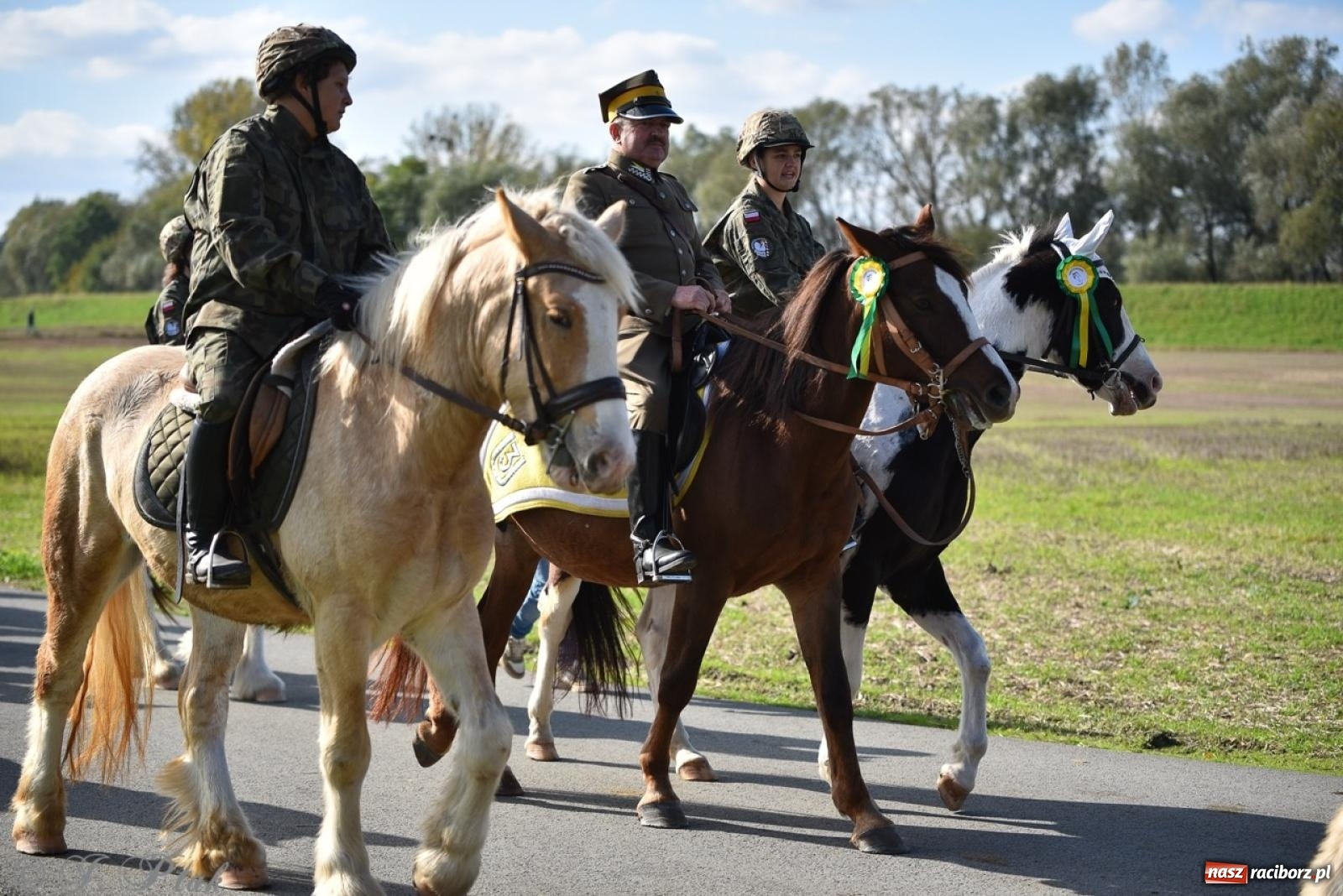 Zdjęcie w galerii na portalu naszraciborz.pl: Hubertus na Huzarskiej na bis – nie tylko tradycja, ale i pomoc dla Amelki [FOTO] wiadomości z regionu