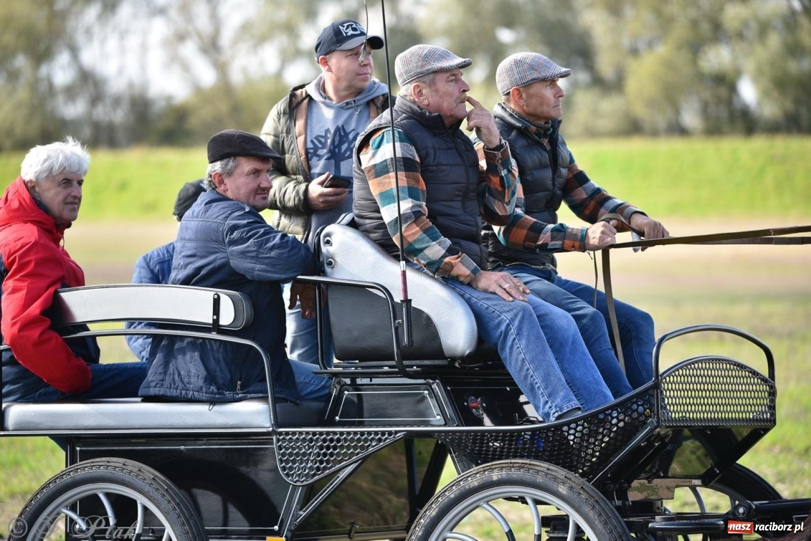 Zdjęcie w galerii na portalu naszraciborz.pl: Hubertus na Huzarskiej na bis – nie tylko tradycja, ale i pomoc dla Amelki [FOTO] wiadomości z regionu