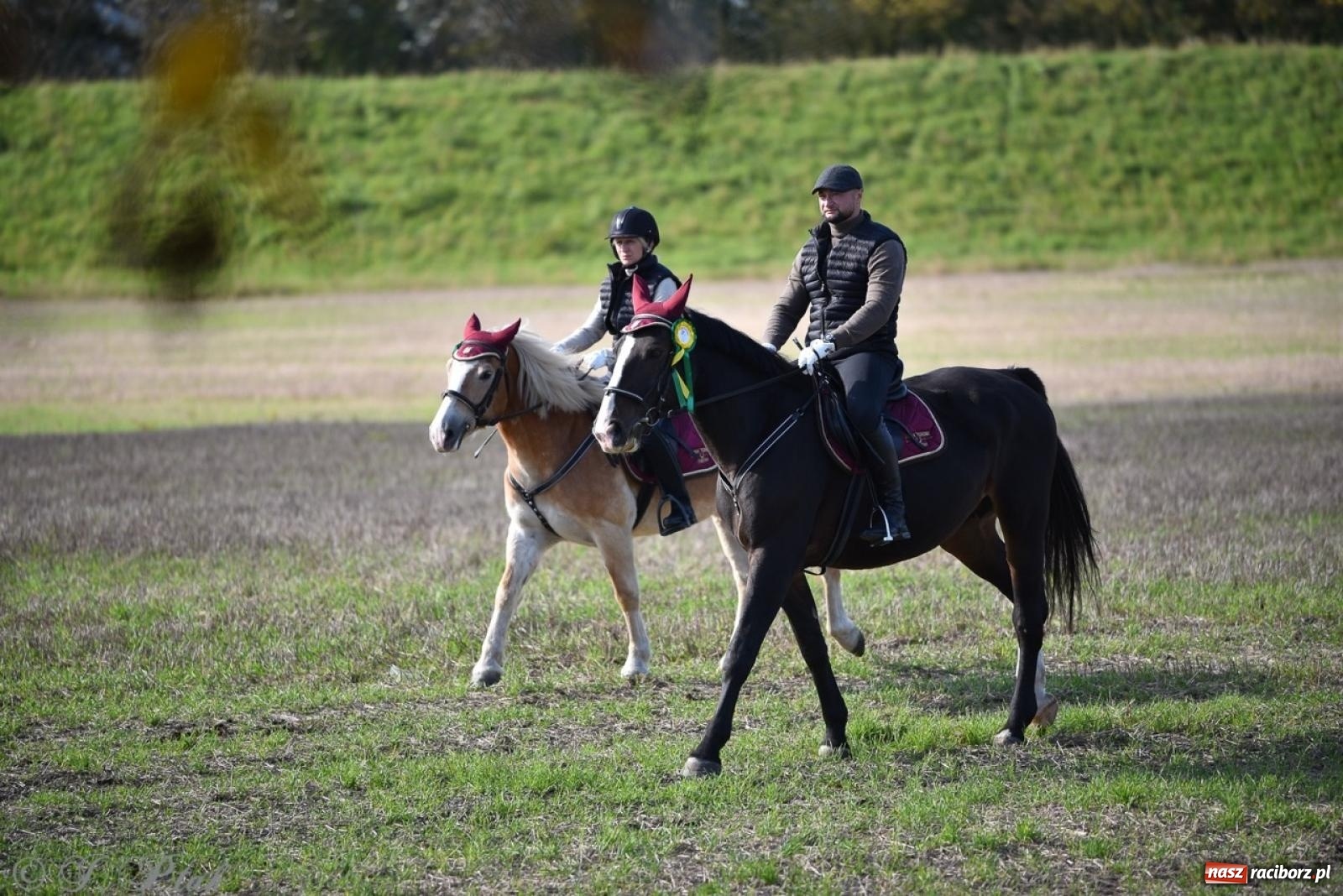 Zdjęcie w galerii na portalu naszraciborz.pl: Hubertus na Huzarskiej na bis – nie tylko tradycja, ale i pomoc dla Amelki [FOTO] wiadomości z regionu