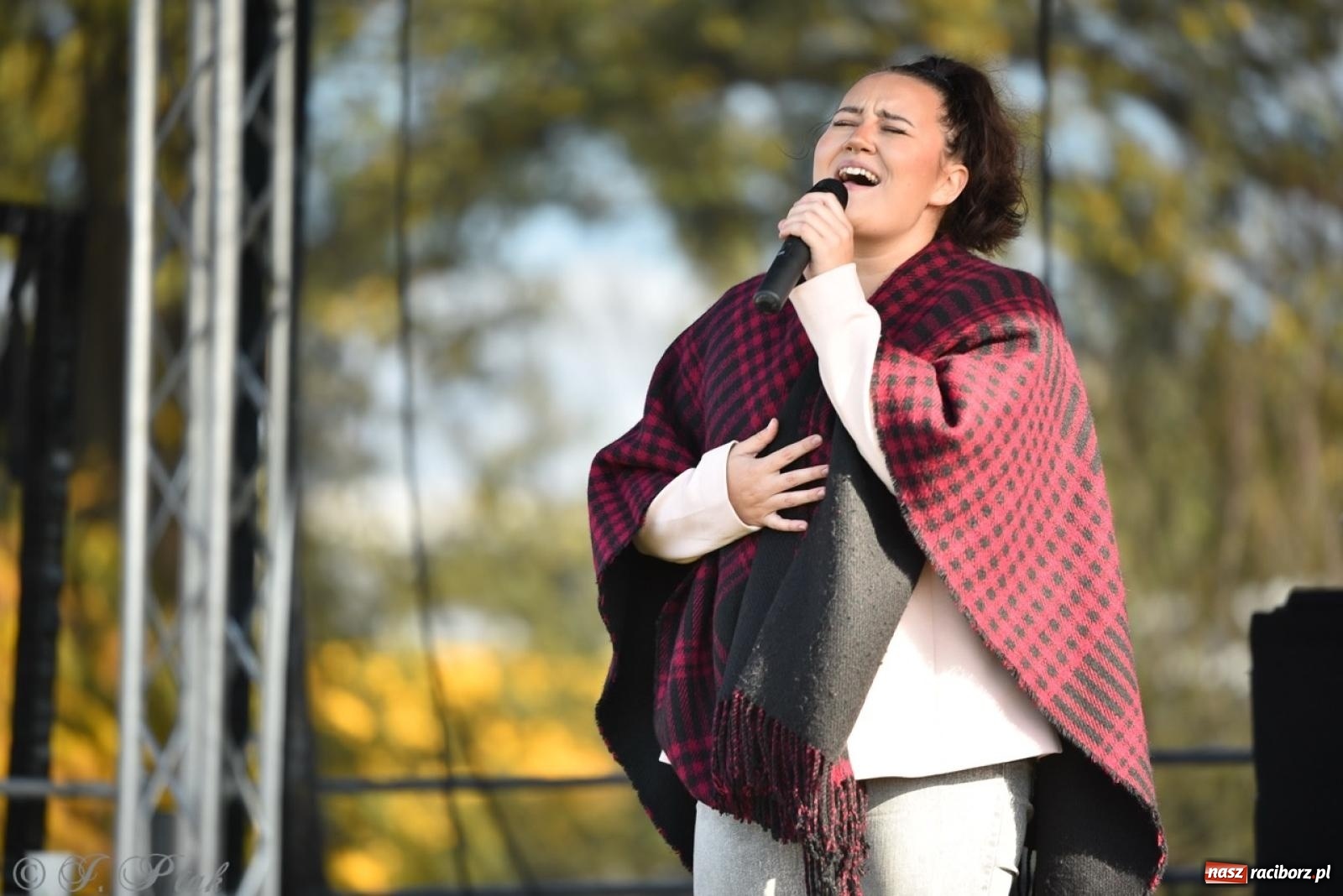 Zdjęcie w galerii na portalu naszraciborz.pl: Hubertus na Huzarskiej na bis – nie tylko tradycja, ale i pomoc dla Amelki [FOTO] wiadomości z regionu