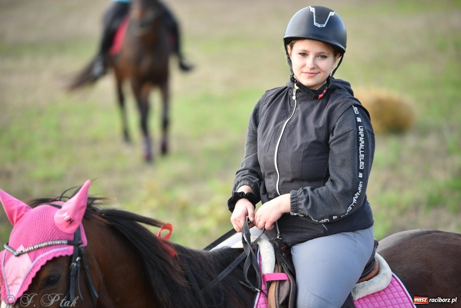 Zdjęcie w galerii na portalu naszraciborz.pl: Hubertus na Huzarskiej na bis – nie tylko tradycja, ale i pomoc dla Amelki [FOTO] wiadomości z regionu