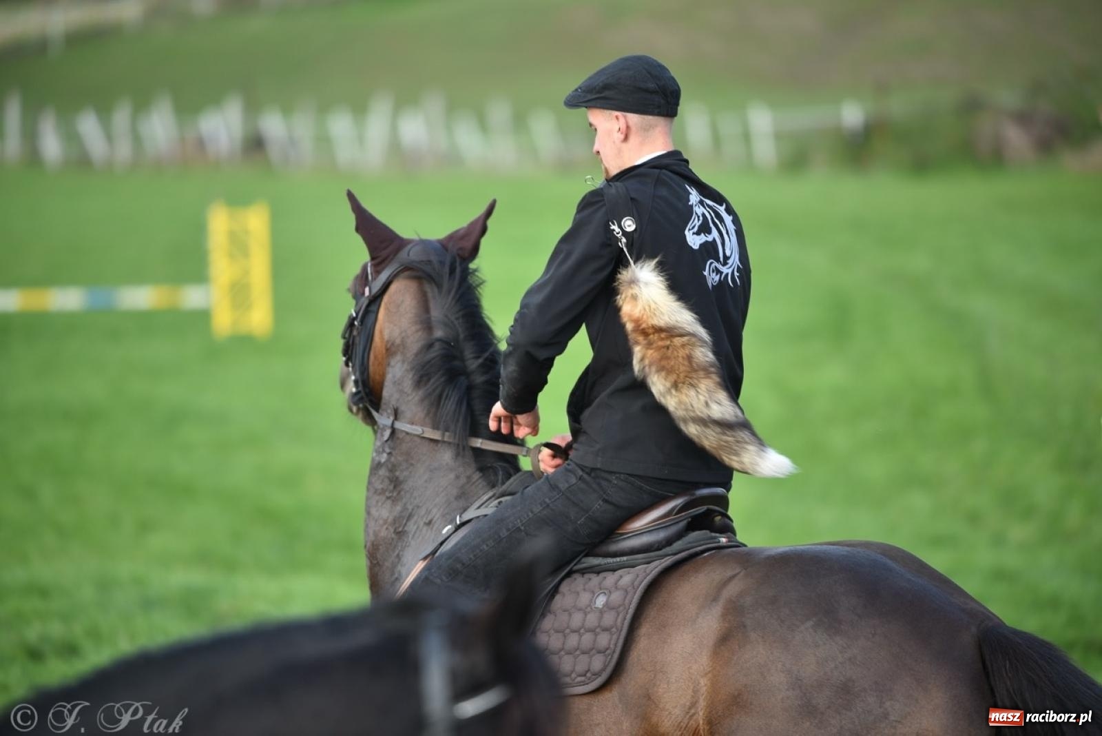 Zdjęcie w galerii na portalu naszraciborz.pl: Hubertus na Huzarskiej na bis – nie tylko tradycja, ale i pomoc dla Amelki [FOTO] wiadomości z regionu
