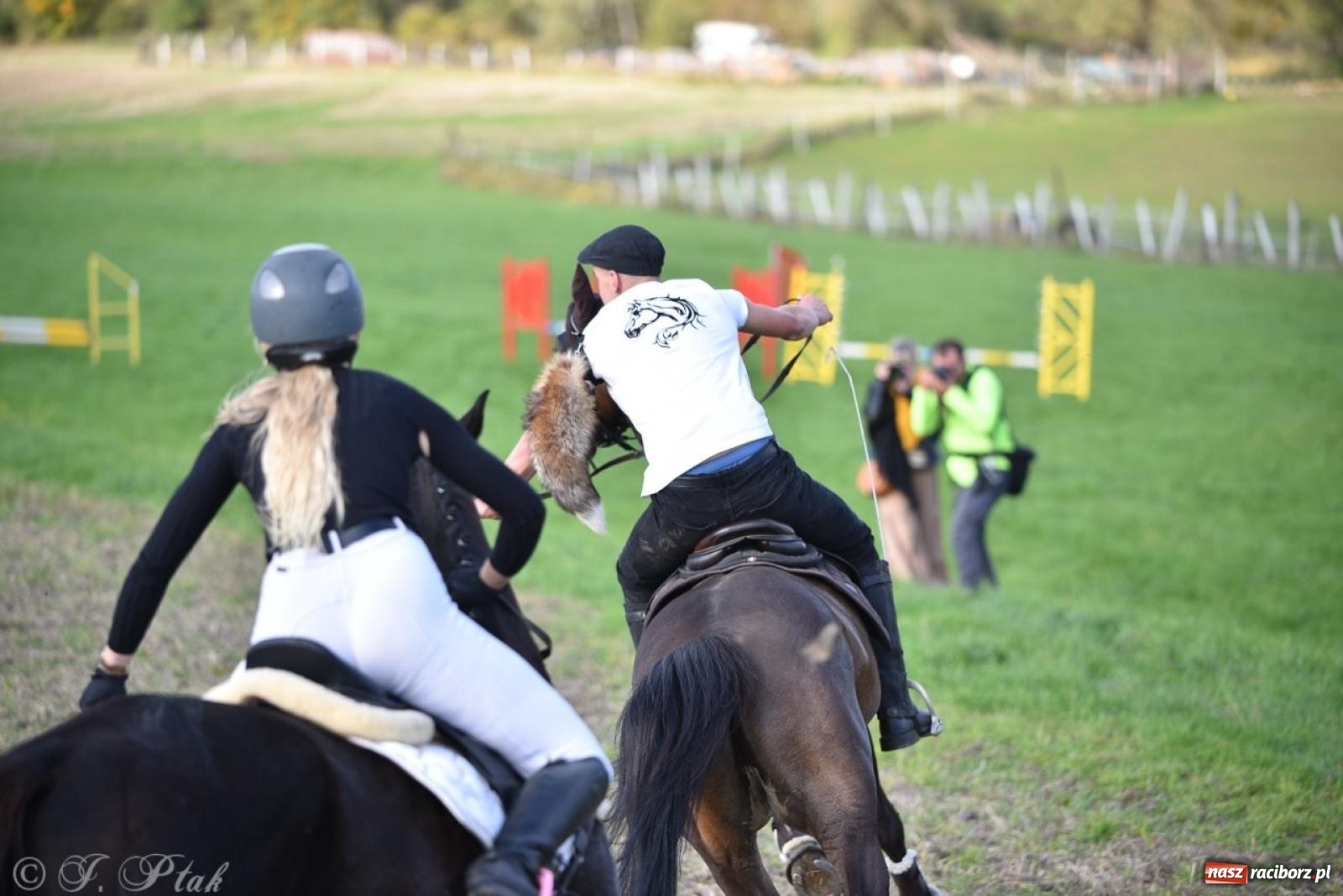 Zdjęcie w galerii na portalu naszraciborz.pl: Hubertus na Huzarskiej na bis – nie tylko tradycja, ale i pomoc dla Amelki [FOTO] wiadomości z regionu