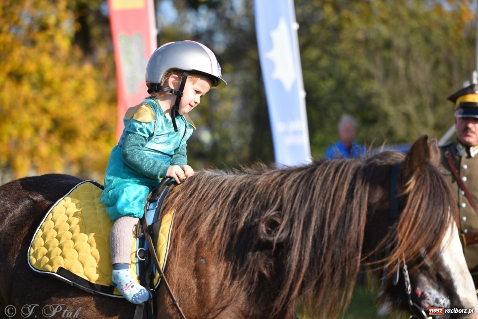 Zdjęcie w galerii na portalu naszraciborz.pl: Hubertus na Huzarskiej na bis – nie tylko tradycja, ale i pomoc dla Amelki [FOTO] wiadomości z regionu