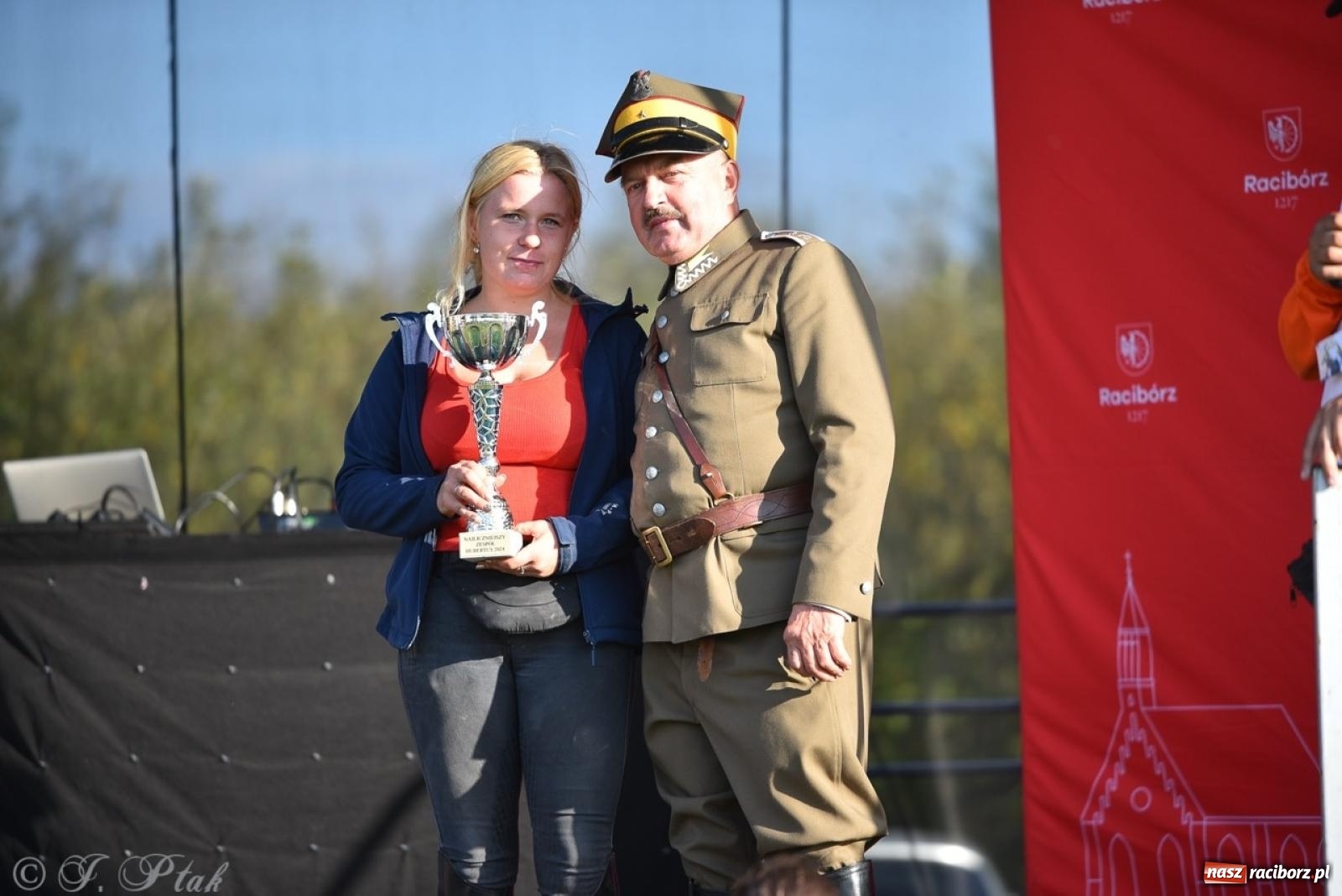 Zdjęcie w galerii na portalu naszraciborz.pl: Hubertus na Huzarskiej na bis – nie tylko tradycja, ale i pomoc dla Amelki [FOTO] wiadomości z regionu